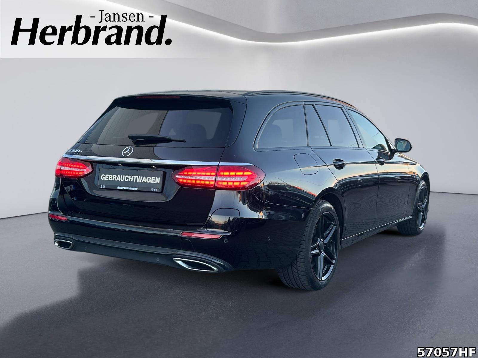 Fahrzeugabbildung Mercedes-Benz E 300 Hybrid +SHZ+NAVI+CARPLAY+SITZMEMORY+