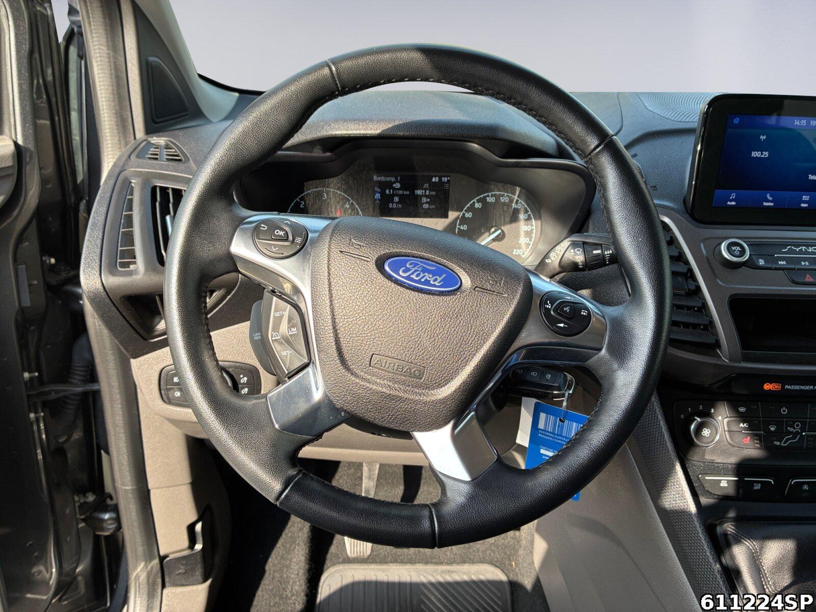 Fahrzeugabbildung Ford Transit Connect Frontscheibe heizbar Spurhalte