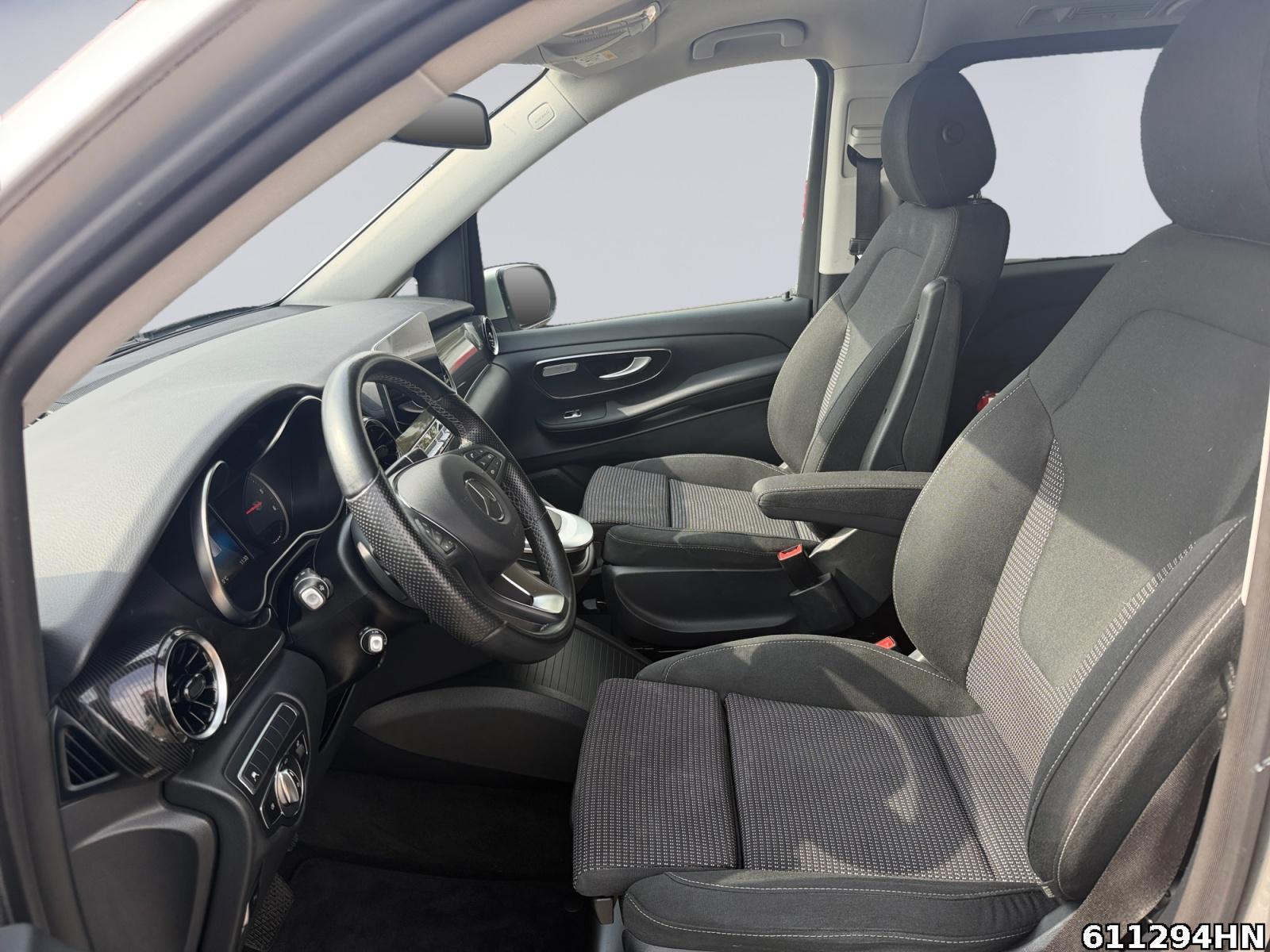 Fahrzeugabbildung Mercedes-Benz V 220 ED/L *AHK*Distronic*MBUX*LED*Ambiente*MBUX