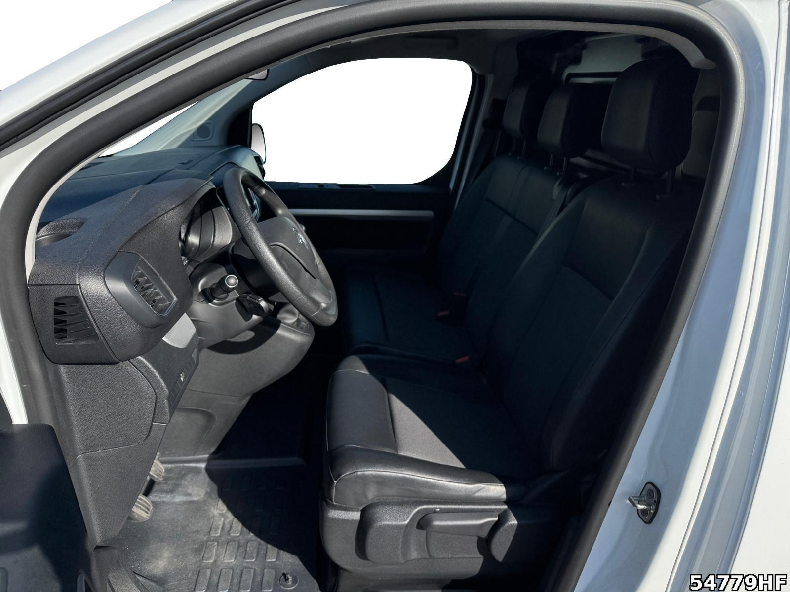Fahrzeugabbildung Opel Vivaro C CARGO EDITION 2.0 *L2*CARPLAY*KLIMA*
