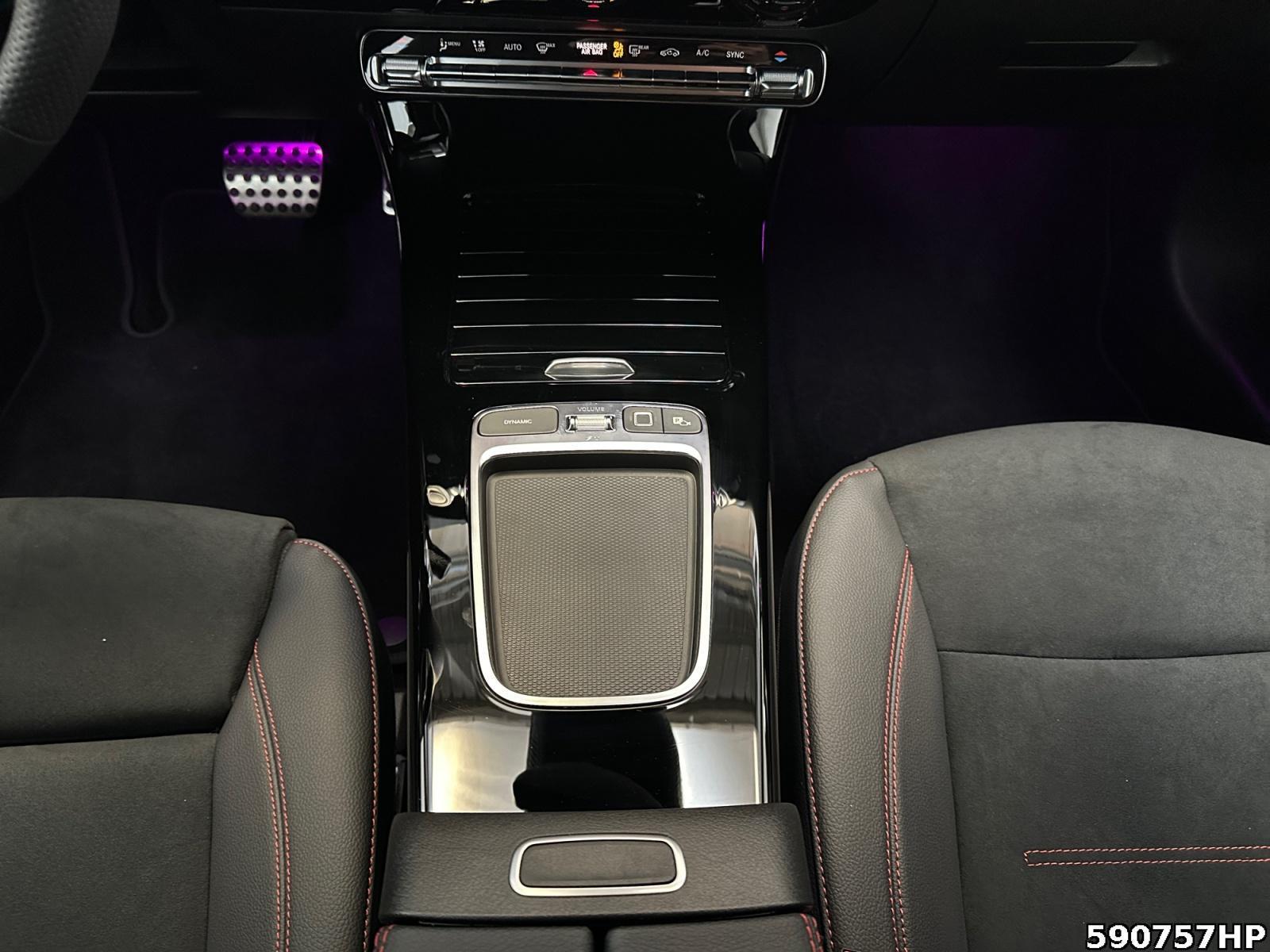 Fahrzeugabbildung Mercedes-Benz A 200 AMG LED DISTRONIC Anhängerkupplung