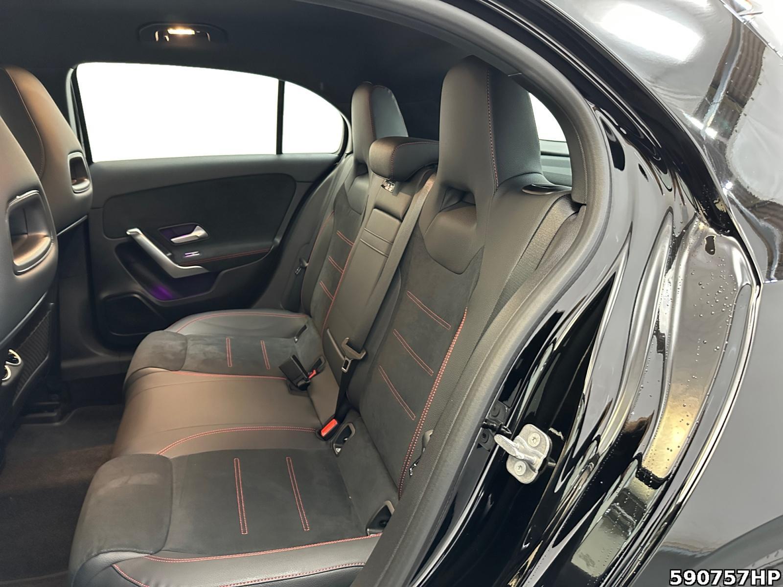 Fahrzeugabbildung Mercedes-Benz A 200 AMG LED DISTRONIC Anhängerkupplung