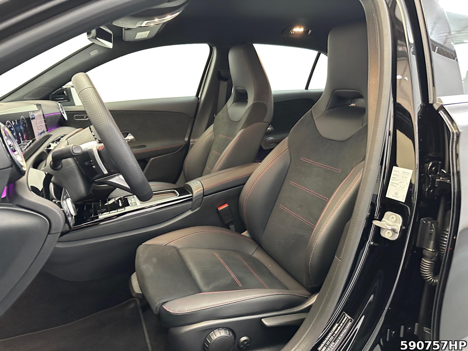 Fahrzeugabbildung Mercedes-Benz A 200 AMG LED DISTRONIC Anhängerkupplung
