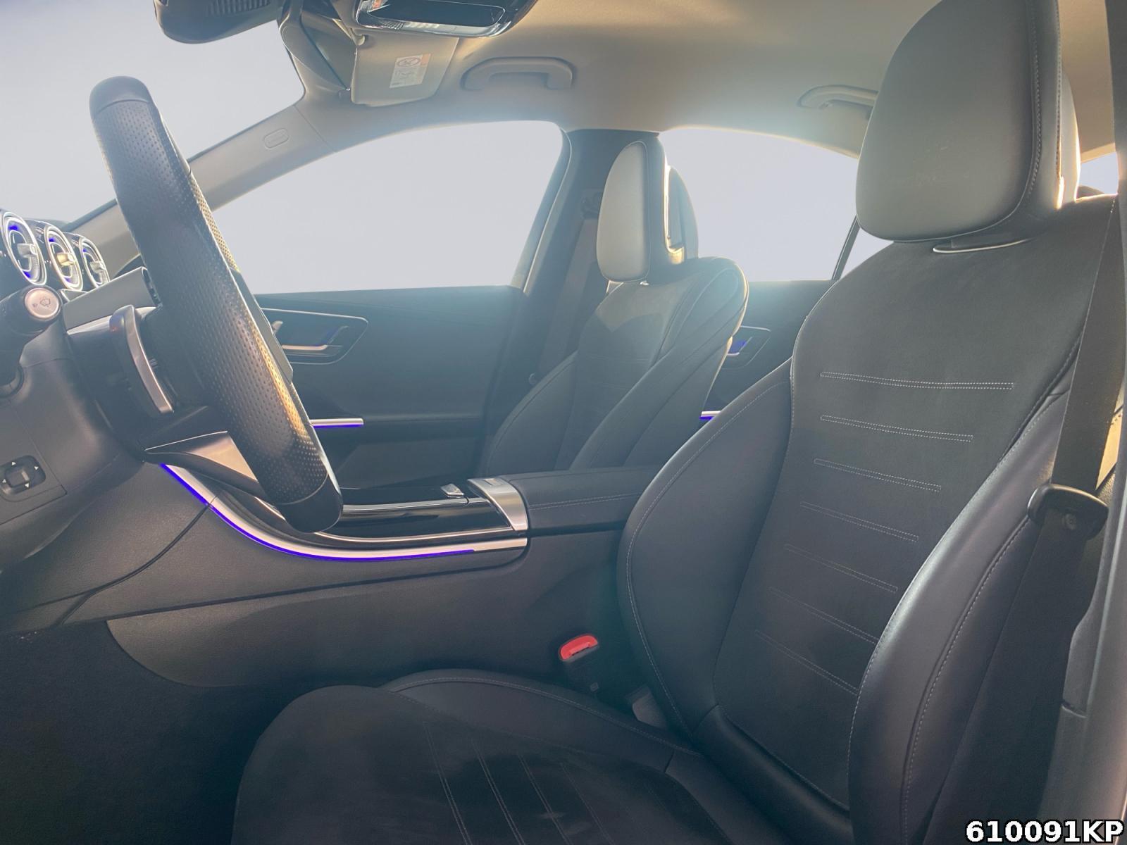 Fahrzeugabbildung Mercedes-Benz C 180 AMG DIGITA- LIGHT 360° Distronic Keyless