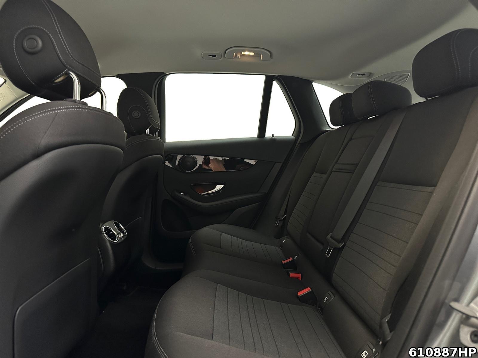 Fahrzeugabbildung Mercedes-Benz GLC 220 d 4M Rückfahrtkamera DAB+ CarPlay LED