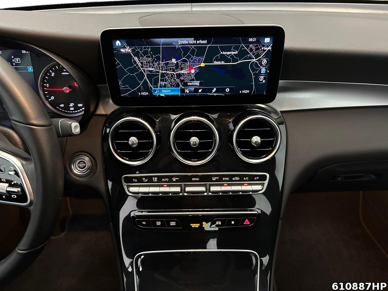 Fahrzeugabbildung Mercedes-Benz GLC 220 d 4M Rückfahrtkamera DAB+ CarPlay LED