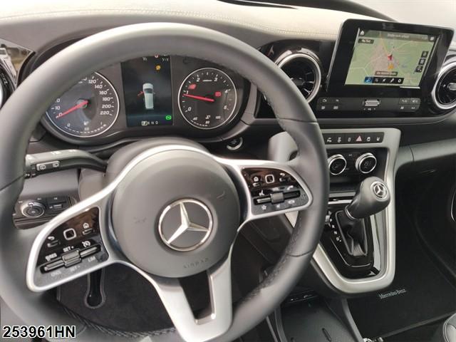Fahrzeugabbildung Mercedes-Benz T 180 180 D *Progressive*Automatik*LED*Navi*