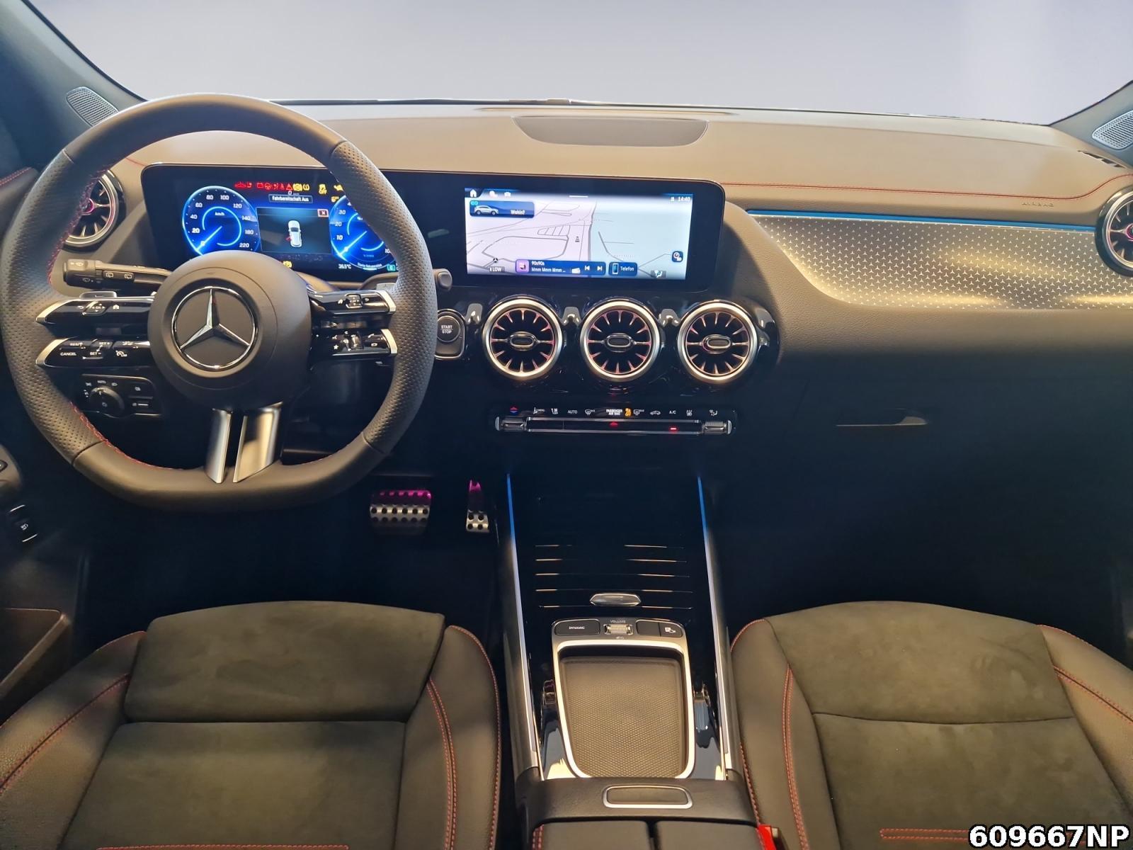 Fahrzeugabbildung Mercedes-Benz EQA AMG Pano AHK Lenkradheizung Totwinkel.