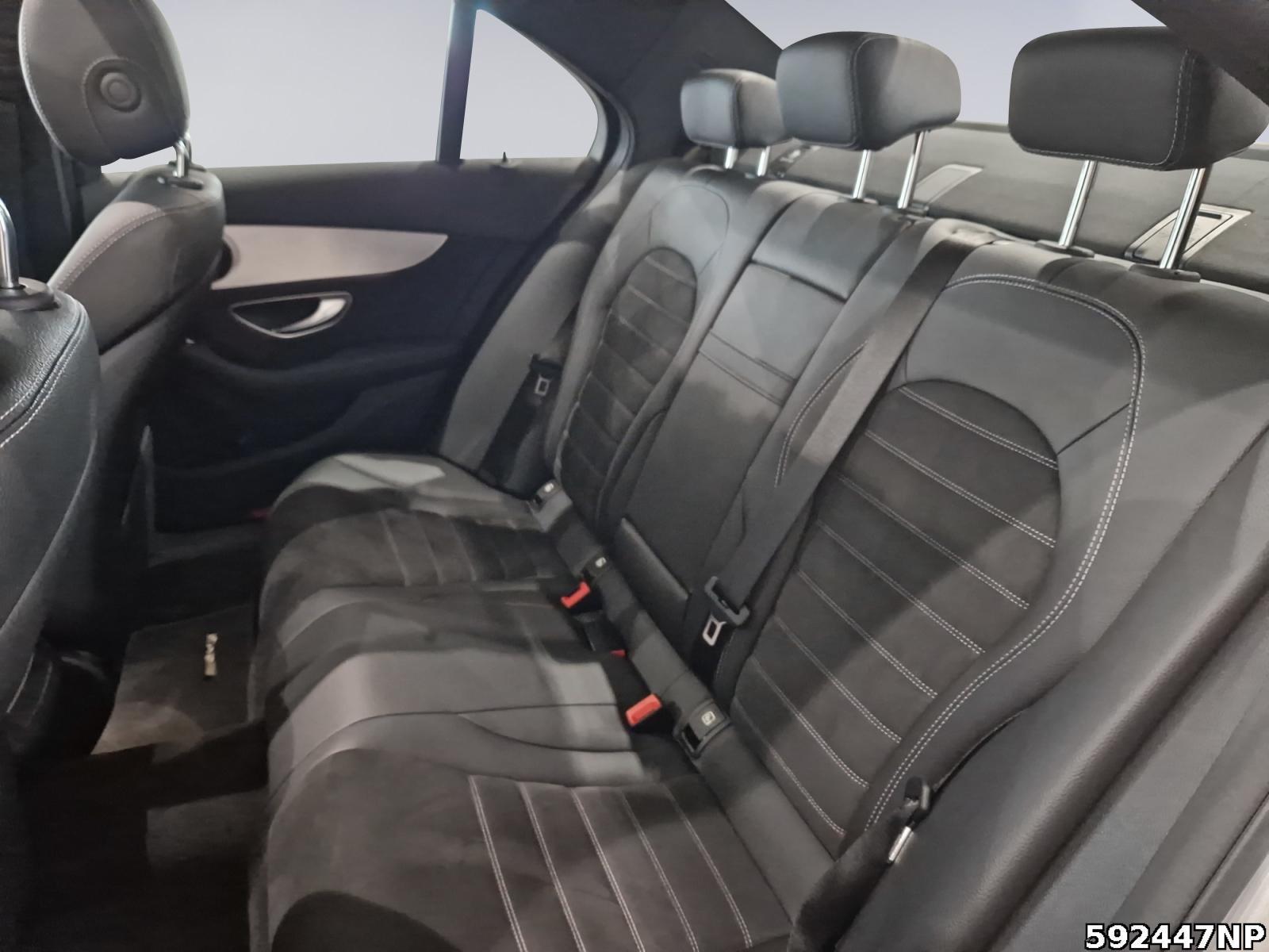 Fahrzeugabbildung Mercedes-Benz C 180 AMG Distronic Schiebedach Ambi