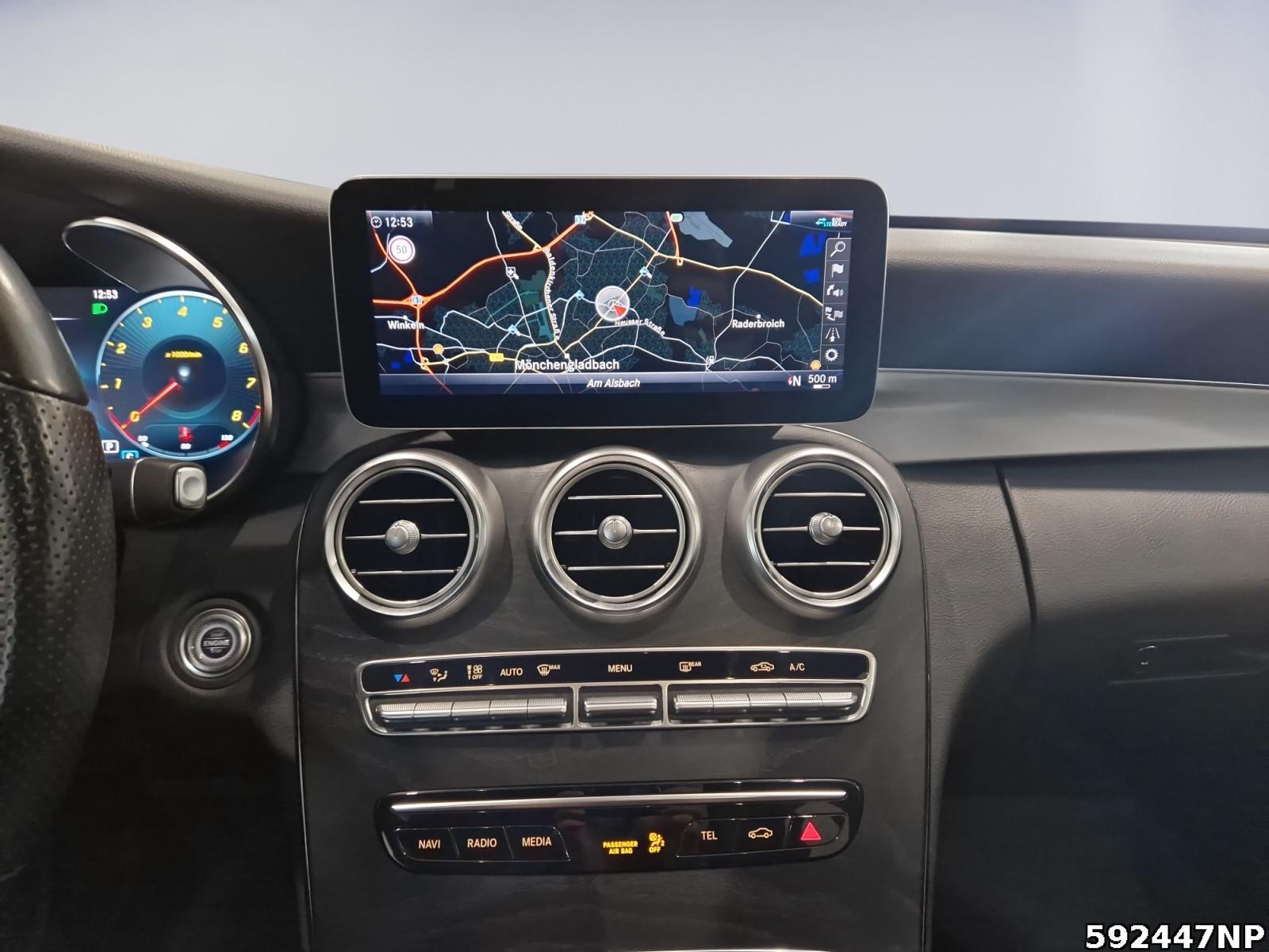 Fahrzeugabbildung Mercedes-Benz C 180 AMG Distronic Schiebedach Ambi