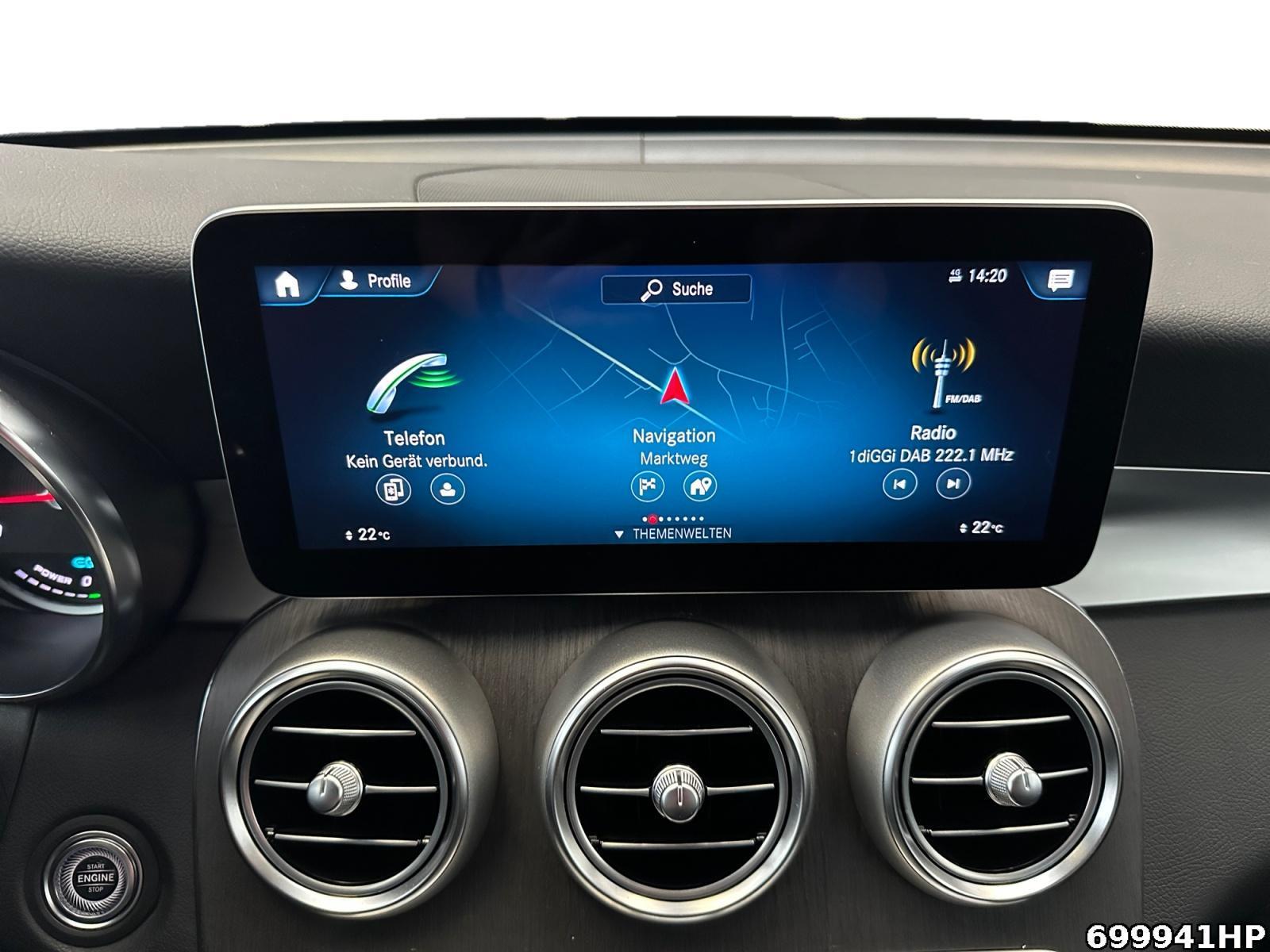 Fahrzeugabbildung Mercedes-Benz GLC 300 e 4M AMG Burmester Night AHK CarPlay 19