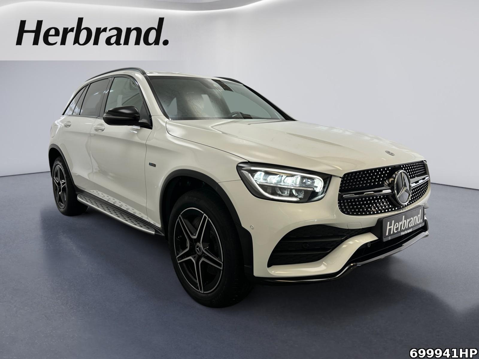 Fahrzeugabbildung Mercedes-Benz GLC 300 e 4M AMG Burmester Night AHK CarPlay 19