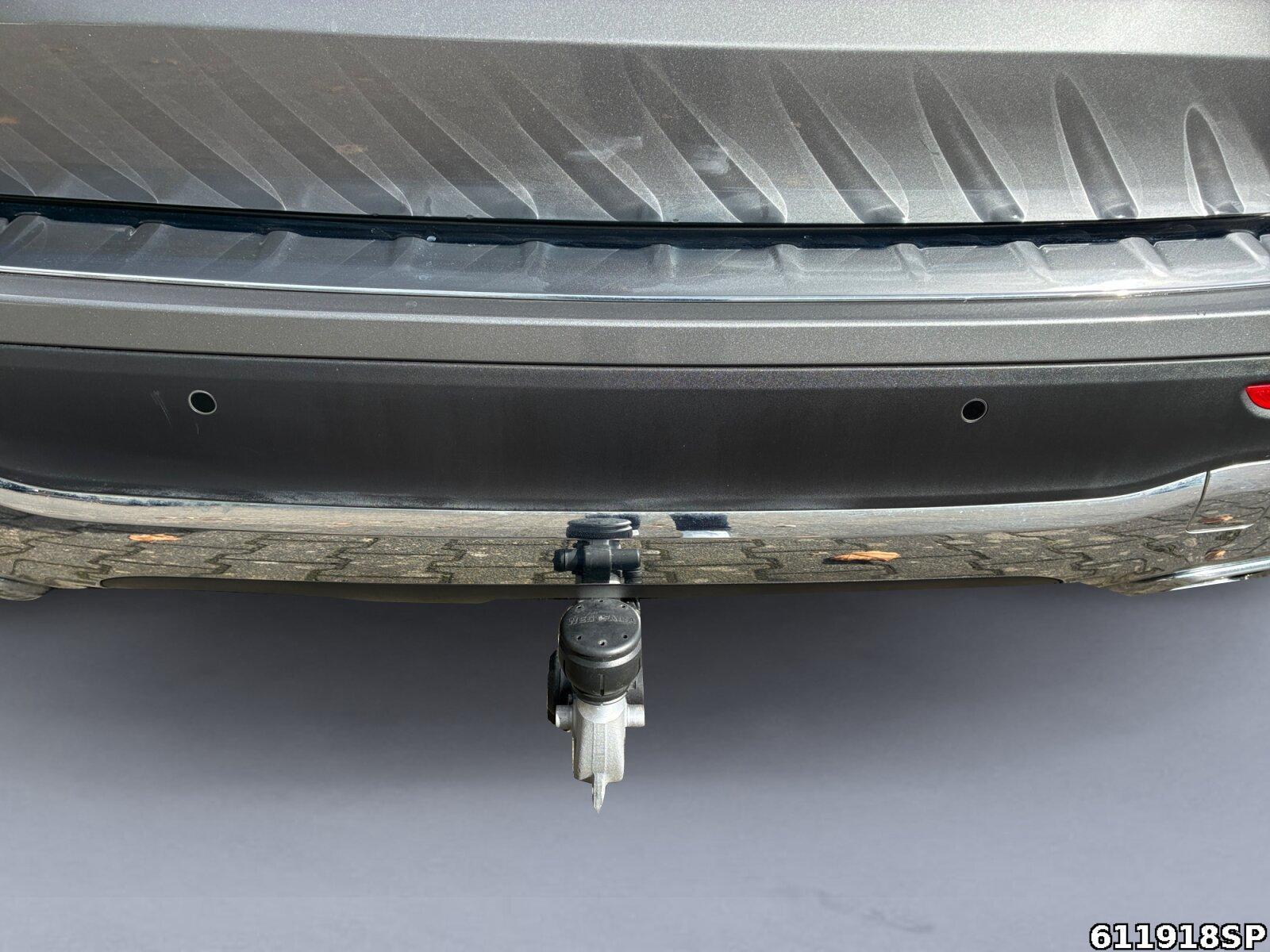 Fahrzeugabbildung Mercedes-Benz GLB 200 Progressive AHK Kamera LED 18