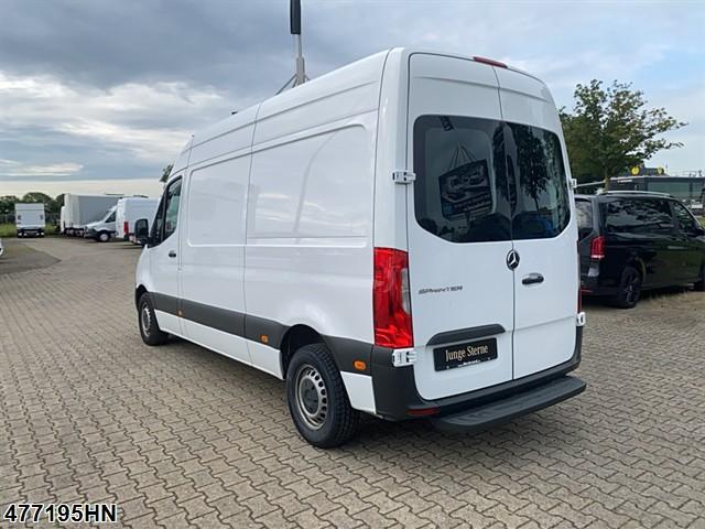 Fahrzeugabbildung Mercedes-Benz Sprinter 211 CDI *L2H2*Klima*Hecktüren 270 °*