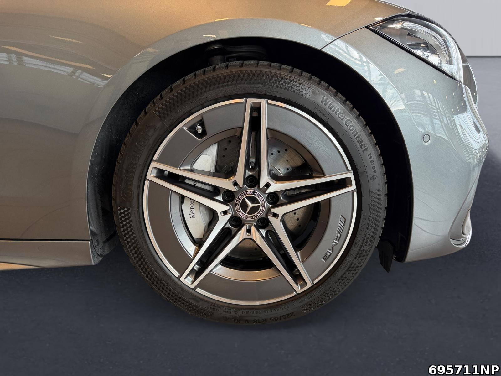 Fahrzeugabbildung Mercedes-Benz C 300 d AMG Line AHK Kamera PRE-SAFE® Distronic+