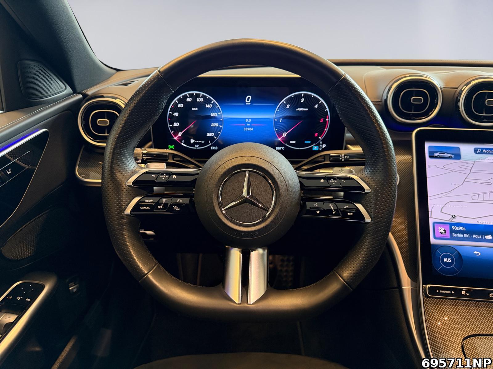 Fahrzeugabbildung Mercedes-Benz C 300 d AMG Line AHK Kamera PRE-SAFE® Distronic+