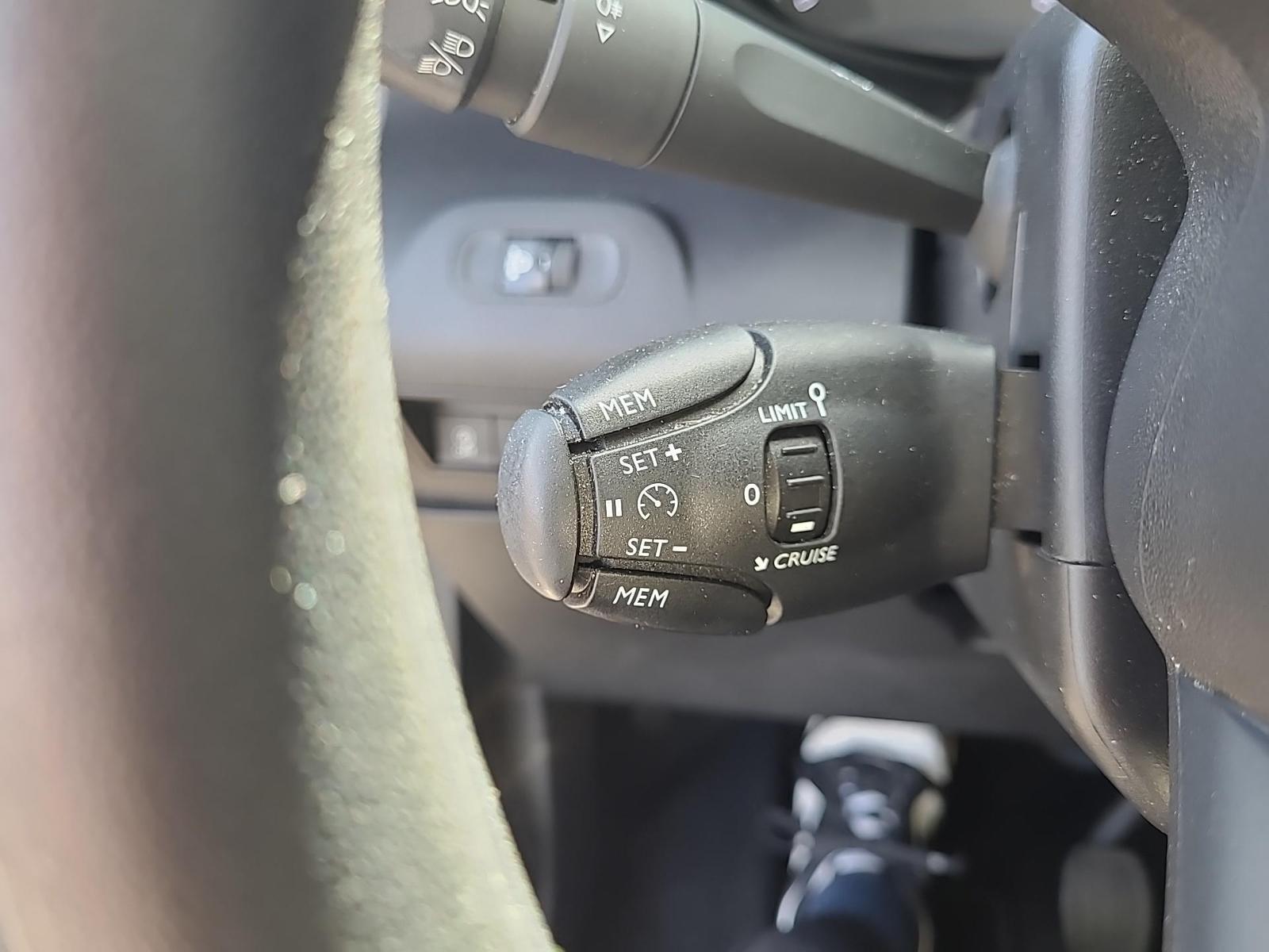 Fahrzeugabbildung Citroën Berlingo Live M +SHZ+KLIMA+DAB+PDC+TEMPOMAT+