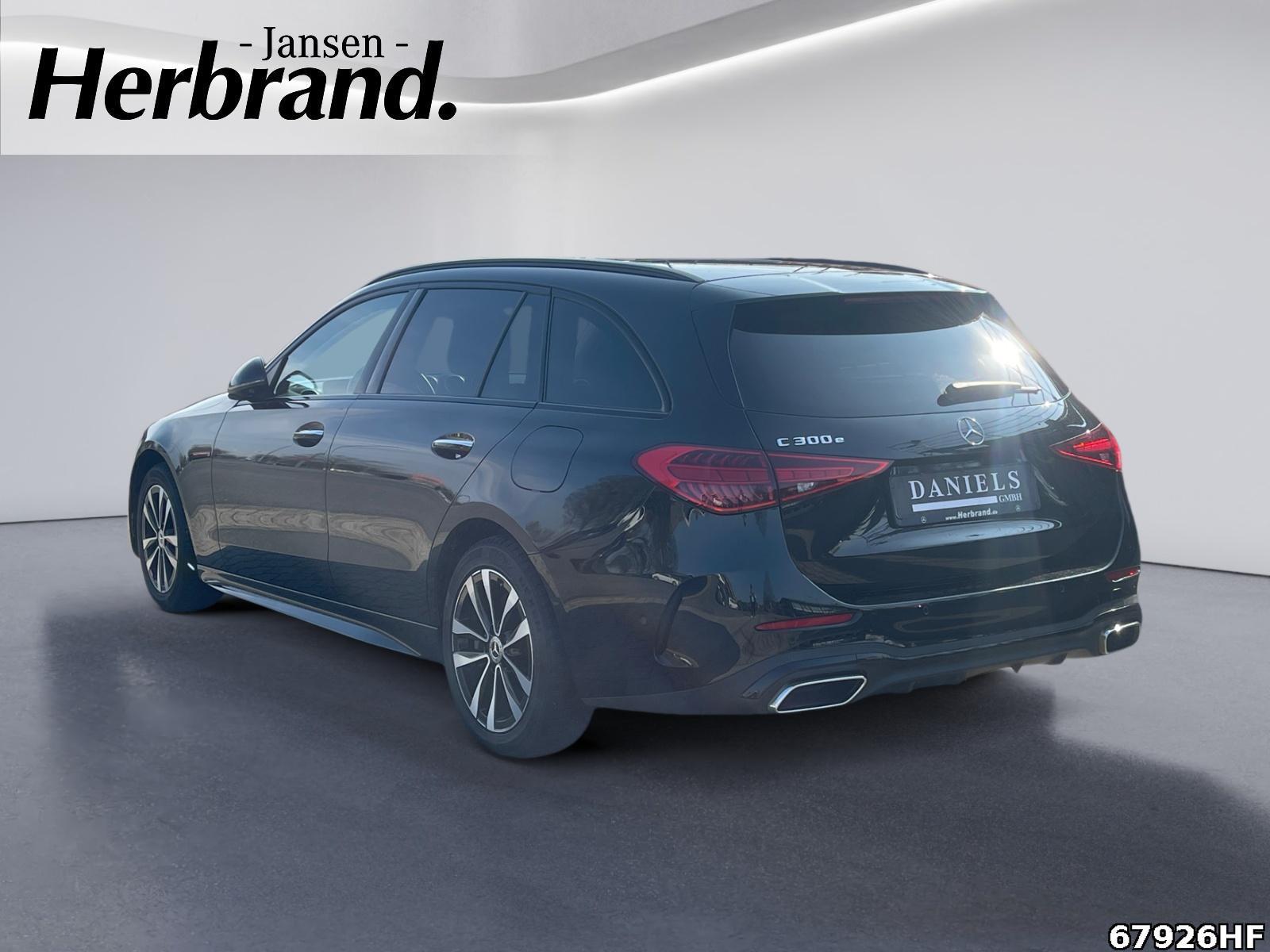 Fahrzeugabbildung Mercedes-Benz C 300 e AMG