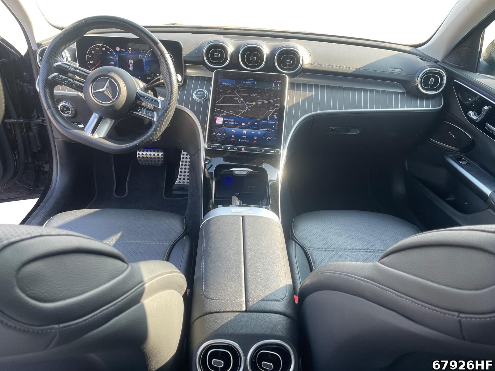 Fahrzeugabbildung Mercedes-Benz C 300 e AMG