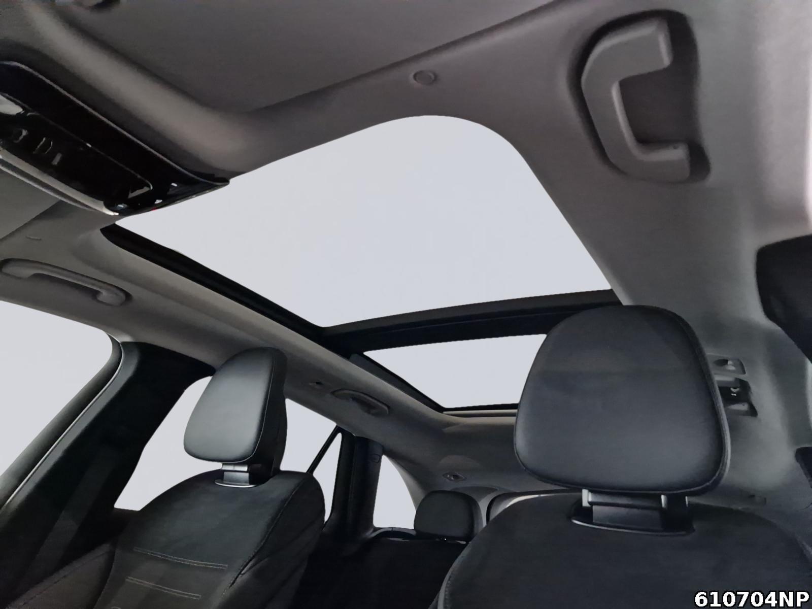 Fahrzeugabbildung Mercedes-Benz GLC 300 d 4M AMG Pano AHK 360° DigitalLight 19