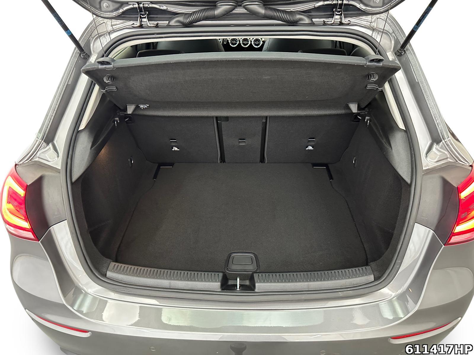 Fahrzeugabbildung Mercedes-Benz A 200 d Progressive AHK Standh. Kamera Ambiente