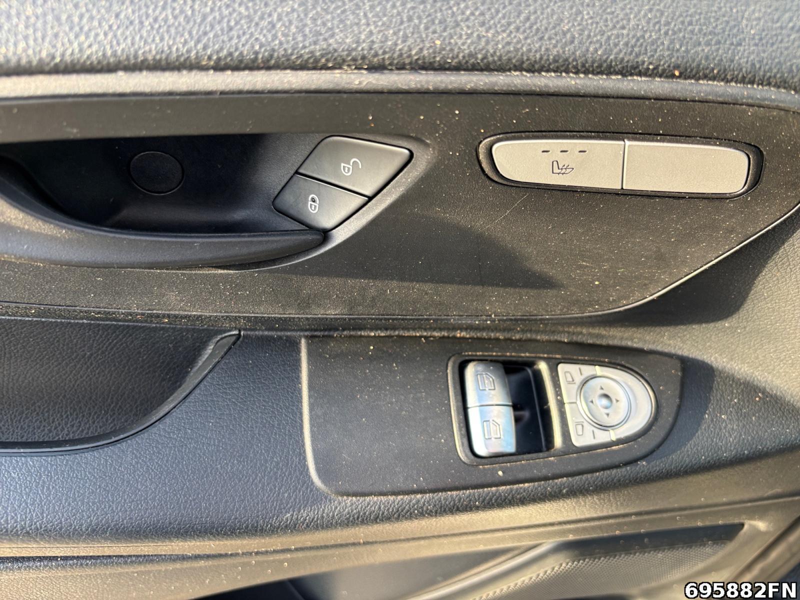 Fahrzeugabbildung Mercedes-Benz Vito 114 CDI Tourer PRO Extralang