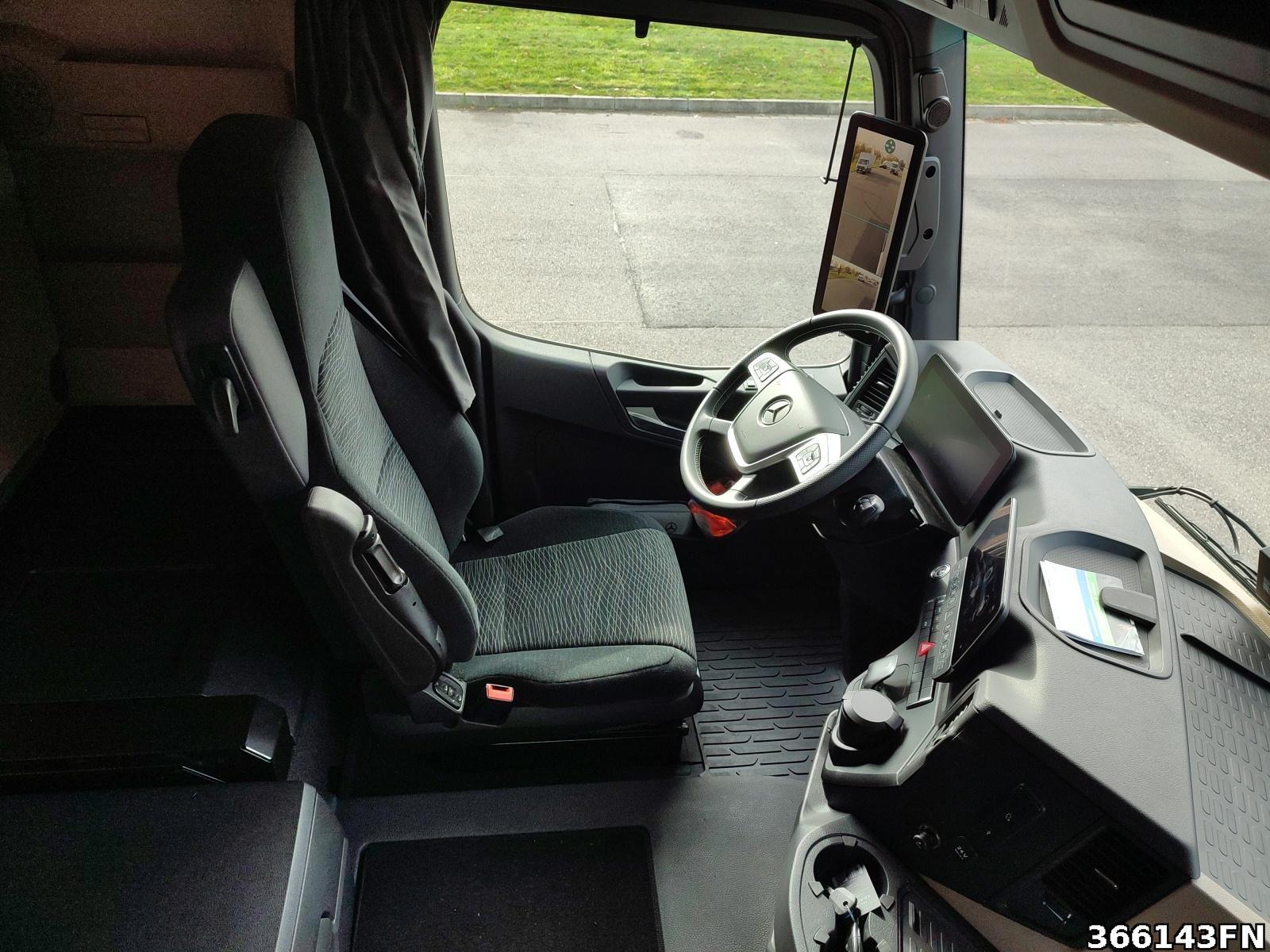 Fahrzeugabbildung Mercedes-Benz ACTROS 1848 LS