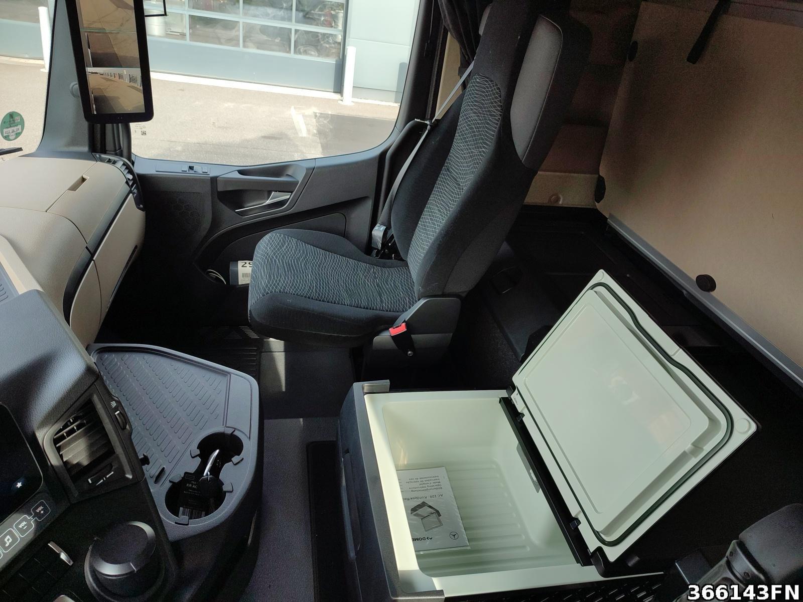 Fahrzeugabbildung Mercedes-Benz ACTROS 1848 LS