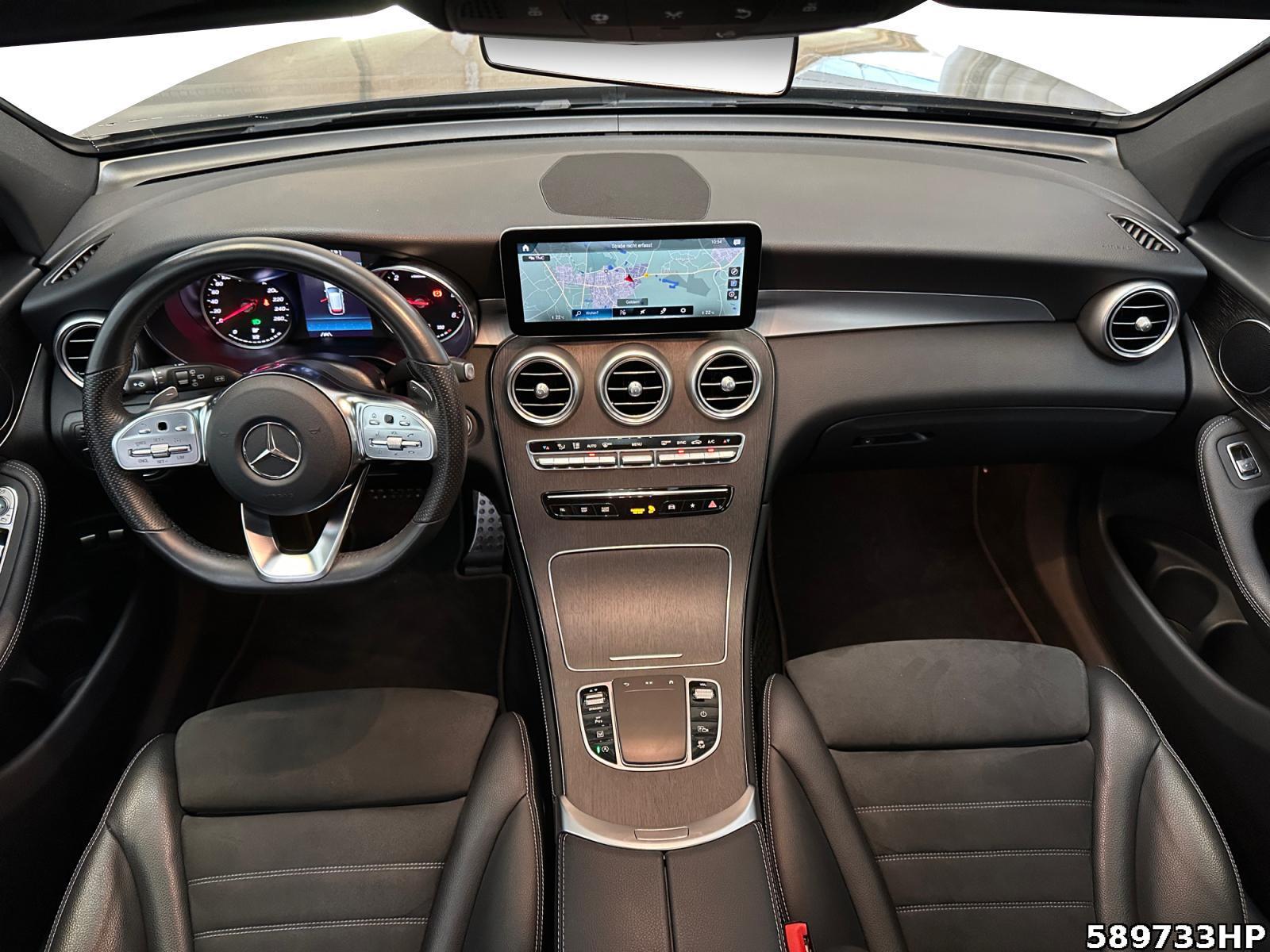 Fahrzeugabbildung Mercedes-Benz GLC 220 d 4M AMG Line Pano AHK Kamera Adv. Sound