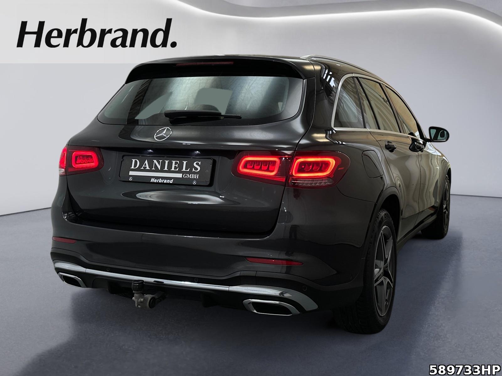Fahrzeugabbildung Mercedes-Benz GLC 220 d 4M AMG Line Pano AHK Kamera Adv. Sound