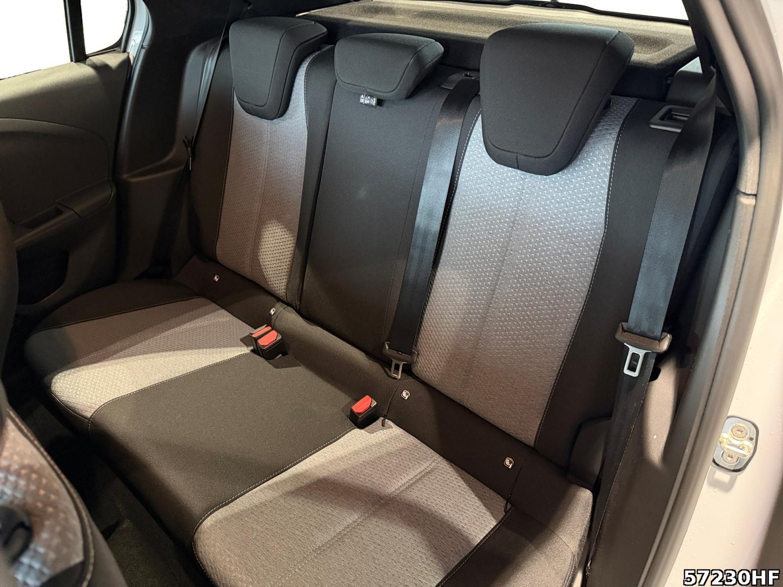 Fahrzeugabbildung Opel Corsa Edition*Parksensoren*Carplay*Allwetter