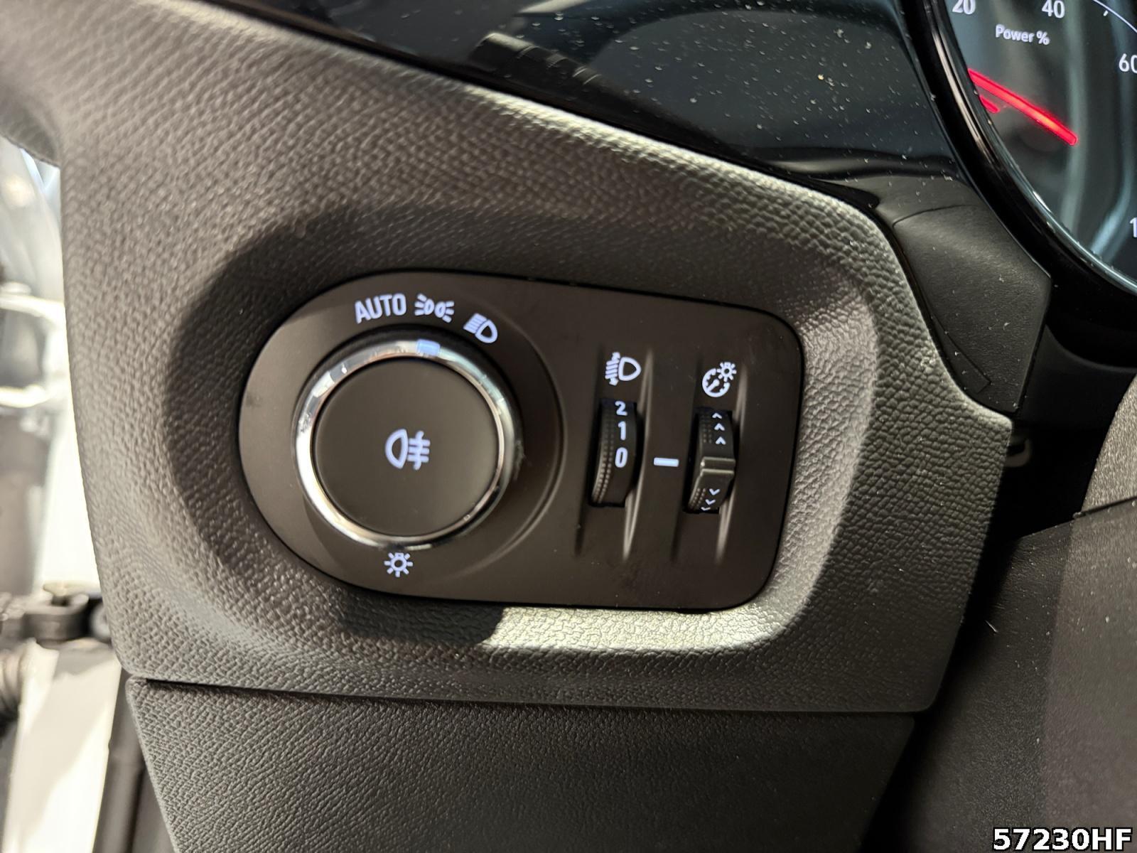 Fahrzeugabbildung Opel Corsa Edition*Parksensoren*Carplay*Allwetter