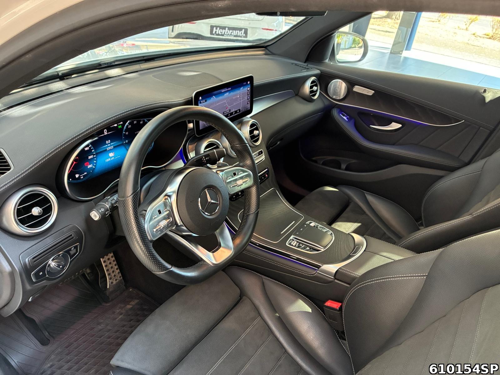 Fahrzeugabbildung Mercedes-Benz GLC 300 e 4M AMG AHK Multibeam Burmester Pano