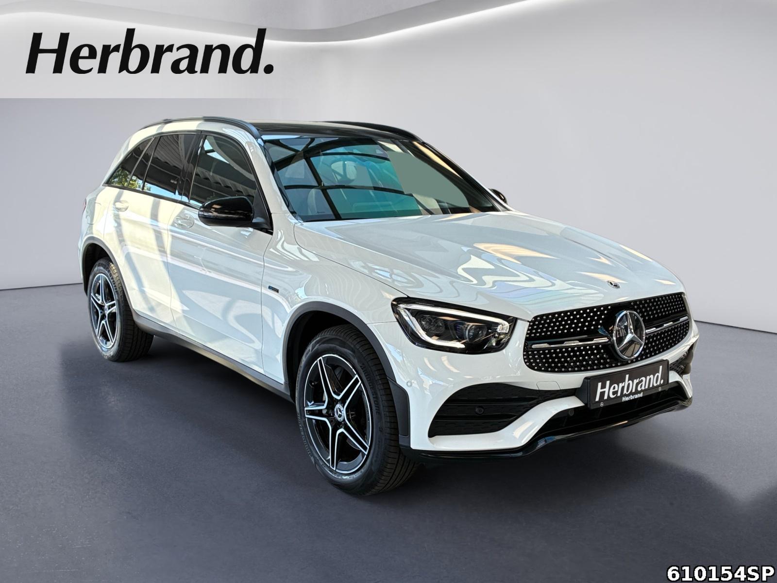 Fahrzeugabbildung Mercedes-Benz GLC 300 e 4M AMG AHK Multibeam Burmester Pano