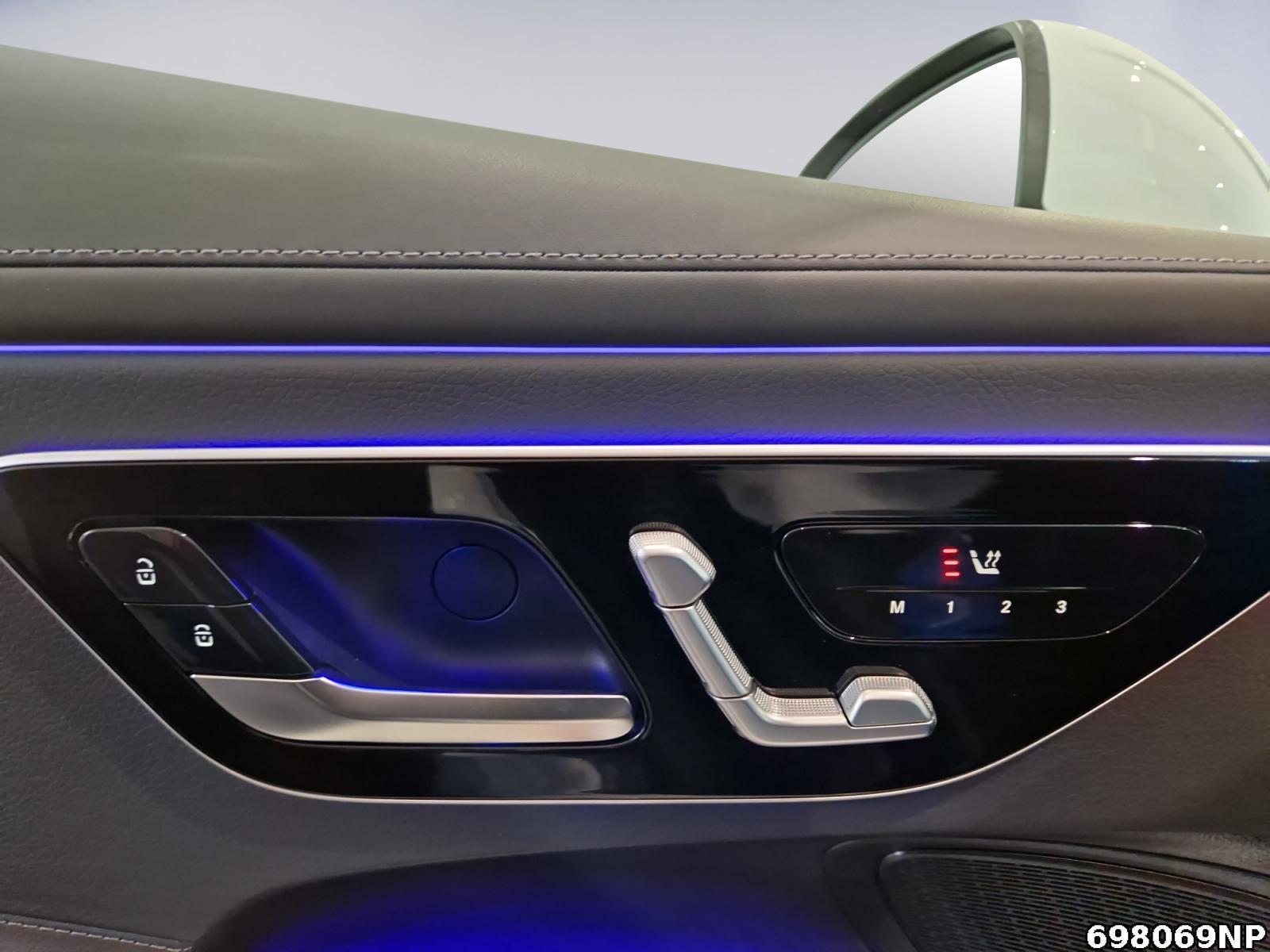 Fahrzeugabbildung Mercedes-Benz CLE 220 d Coupé AMG Panorama Memory KEYLESS LED