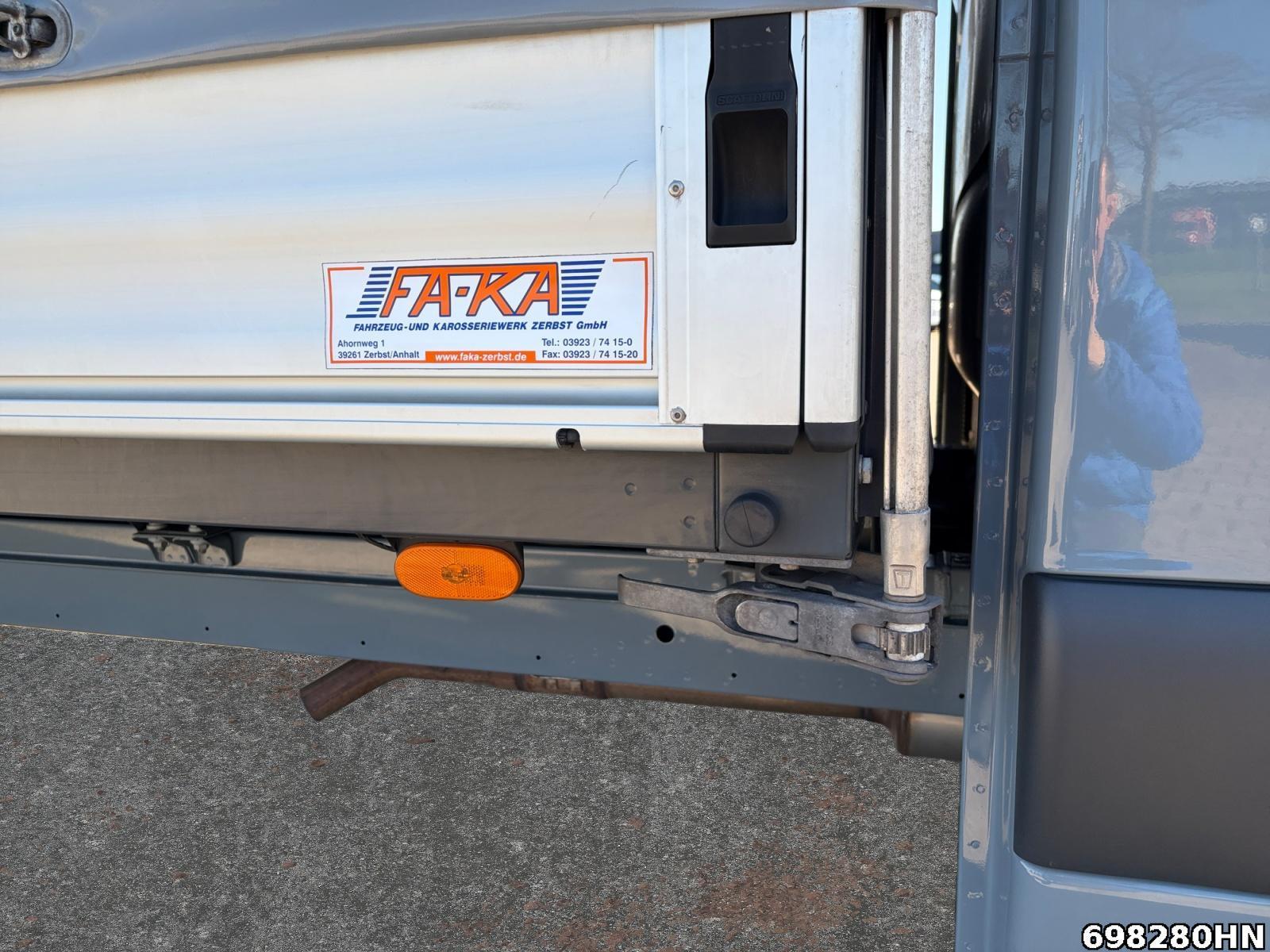 Fahrzeugabbildung Mercedes-Benz Sprinter 317 CDI *Schiebeplane*Klima*2,3 meter*