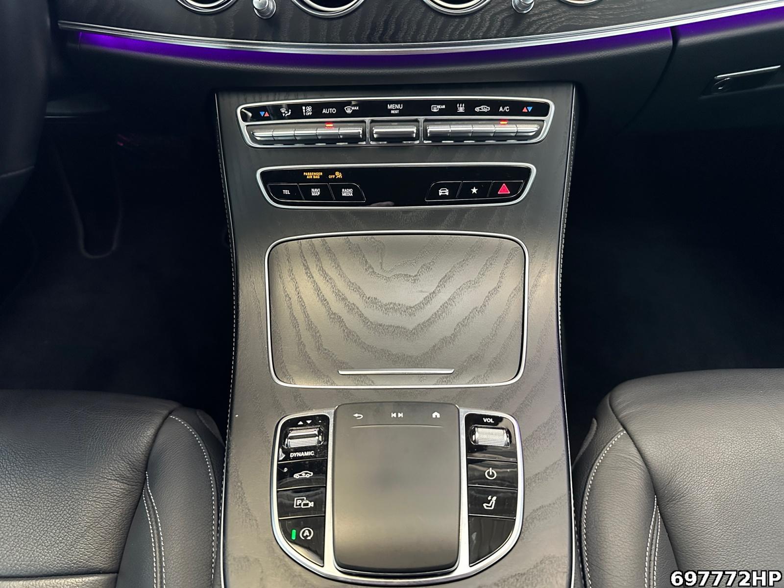 Fahrzeugabbildung Mercedes-Benz E 400 d 4M T AMG BURMESTER 360° Standhz DISTRON