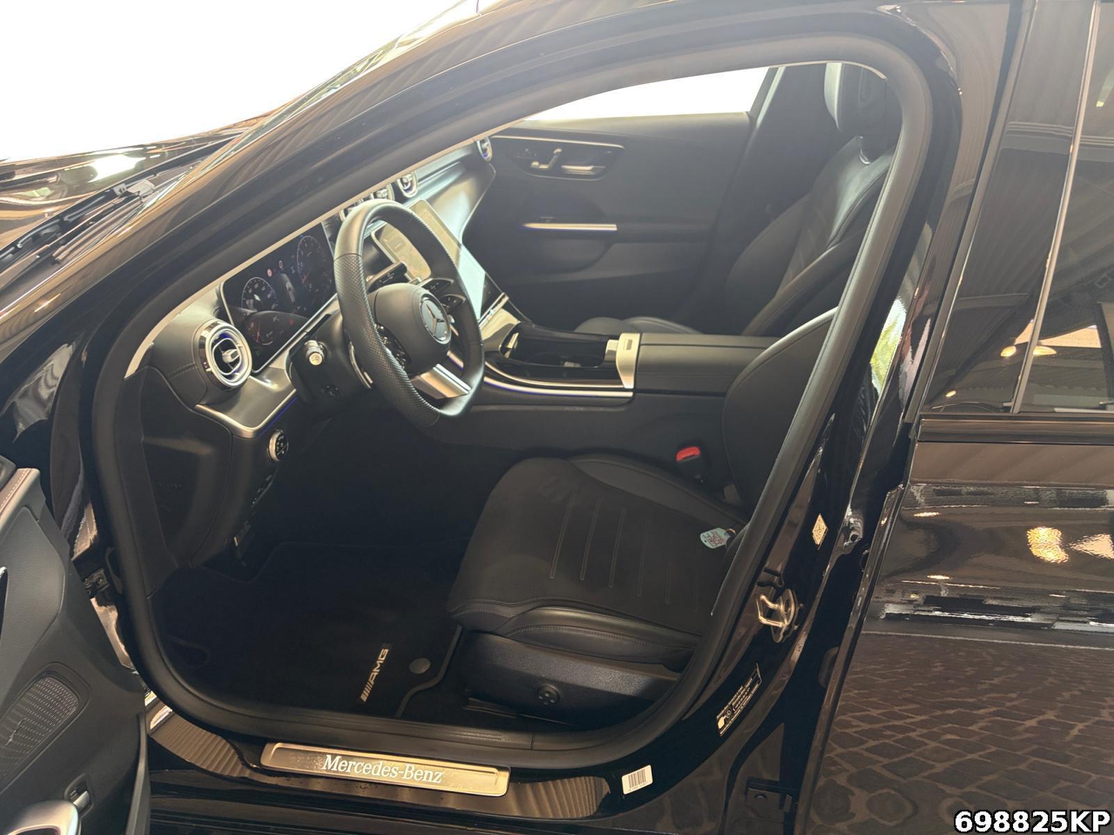 Fahrzeugabbildung Mercedes-Benz C 180 T AMG Night AHK Pano Memory Ambiente+