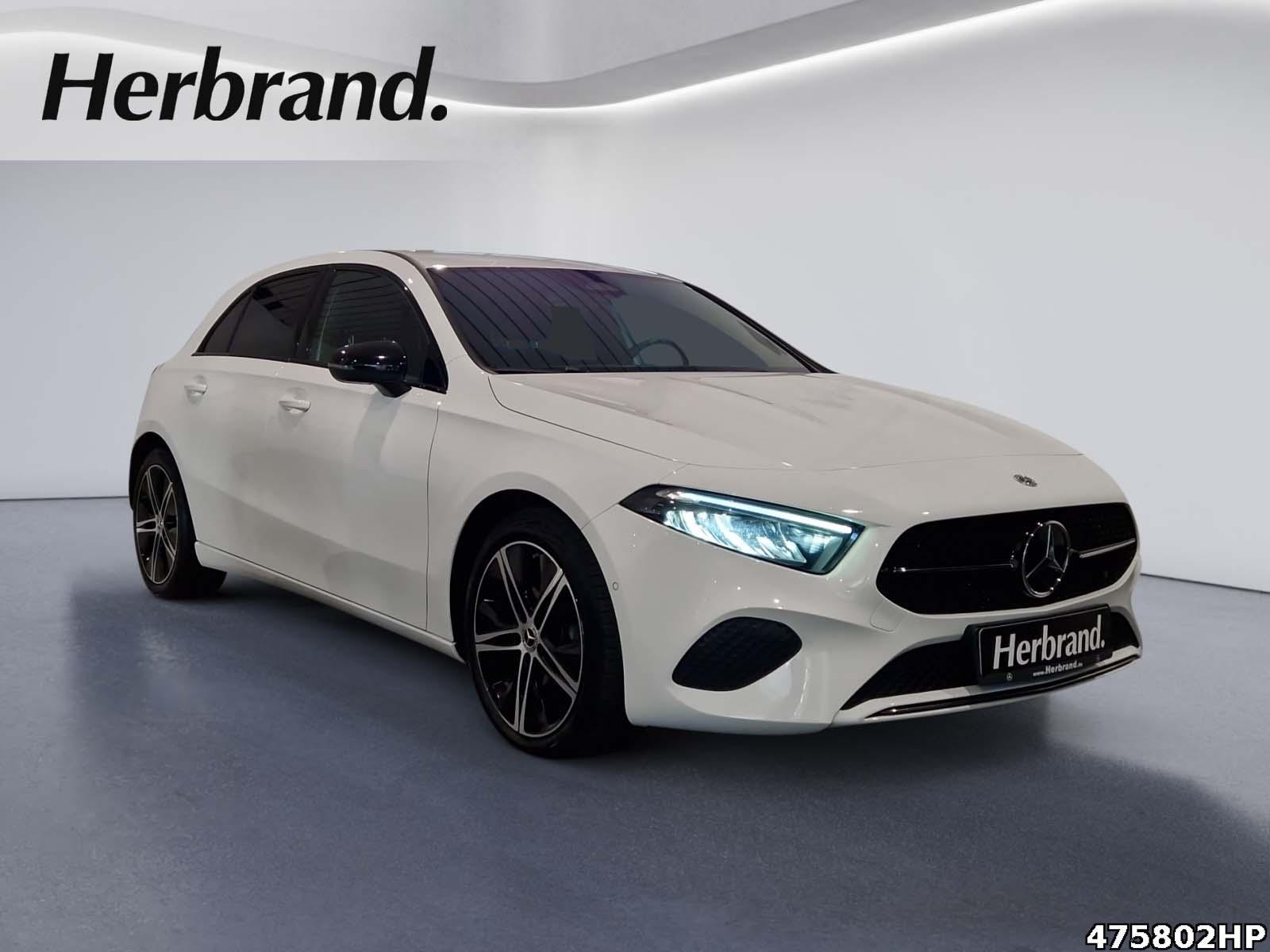 Fahrzeugabbildung Mercedes-Benz A 220 d Progressive Night AHK Kamera LED 18