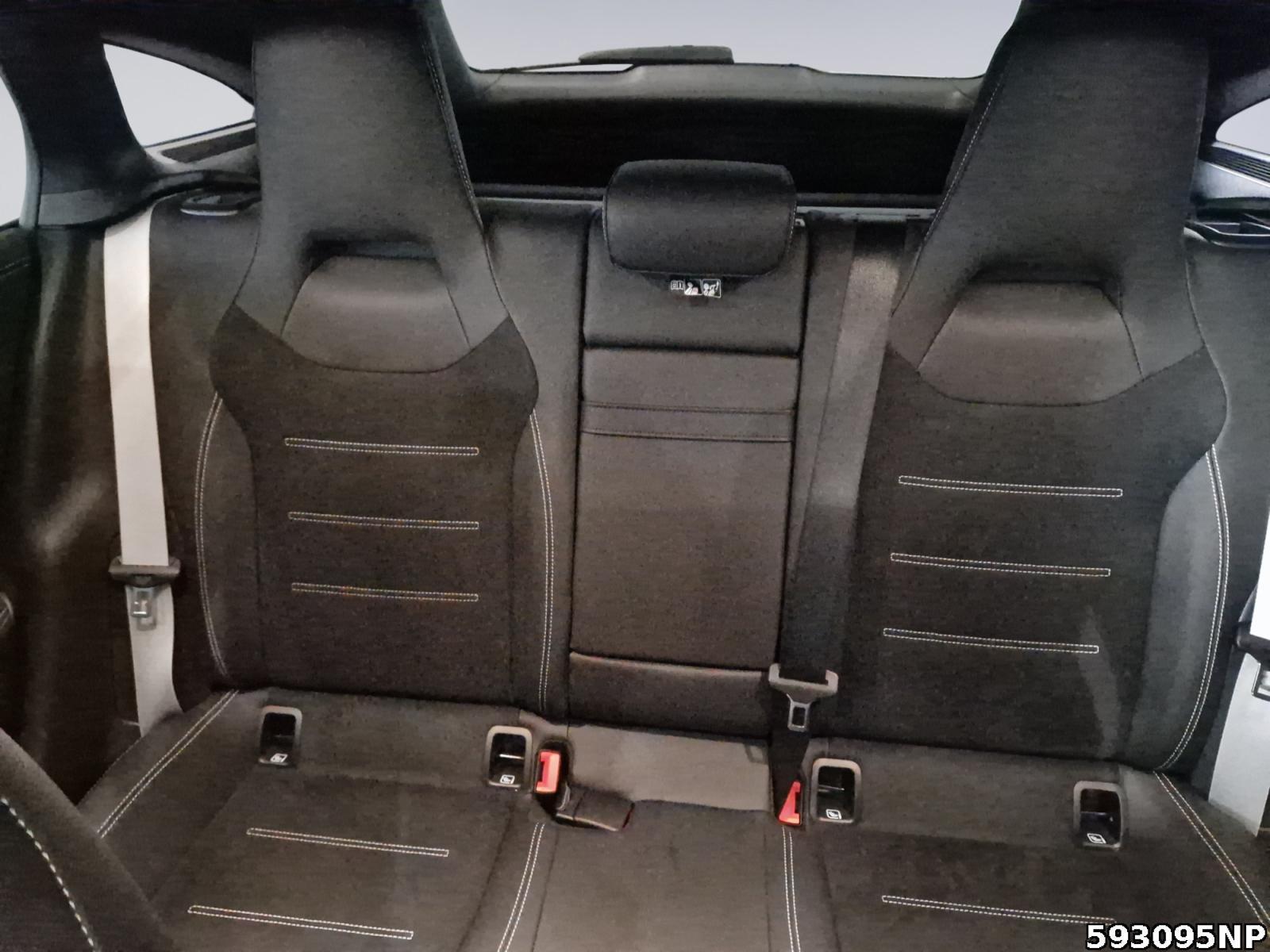 Fahrzeugabbildung Mercedes-Benz CLA 200 Shooting Brake +SPECIALEDITION+PANO+MEMORY+DISTRO+