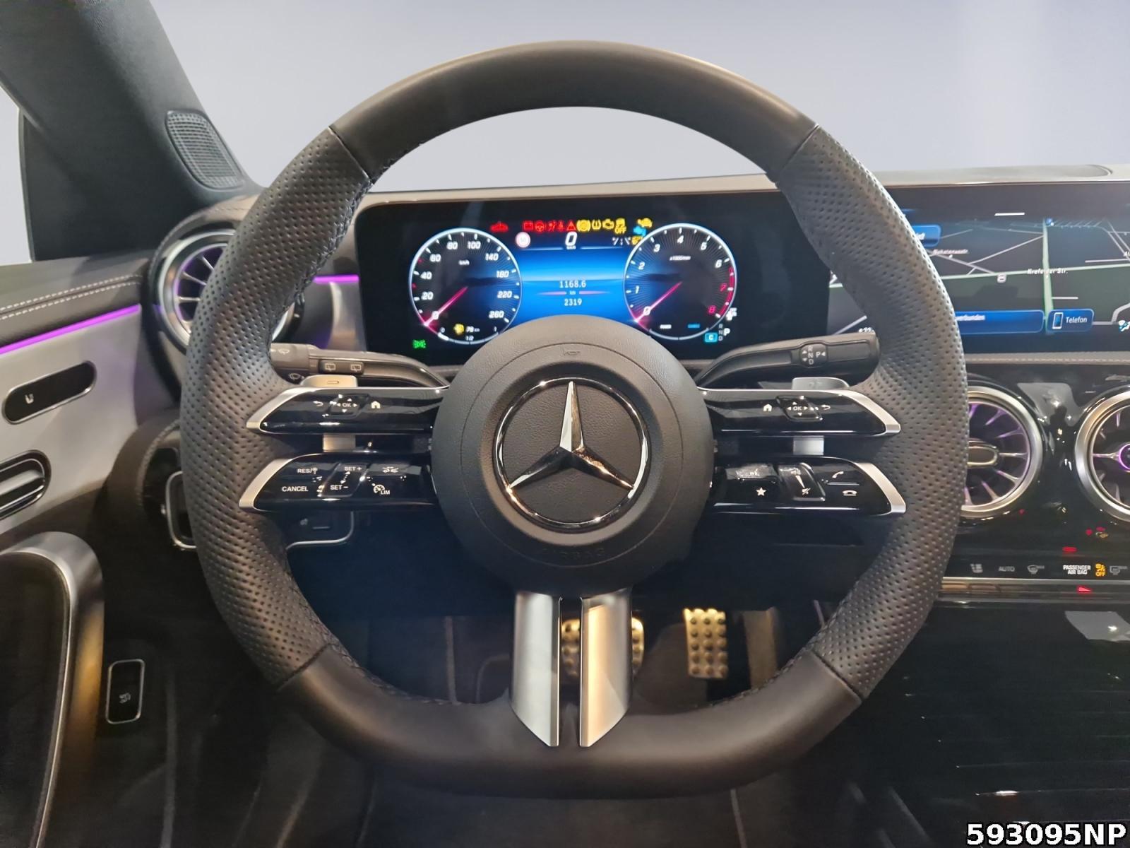 Fahrzeugabbildung Mercedes-Benz CLA 200 Shooting Brake +SPECIALEDITION+PANO+MEMORY+DISTRO+