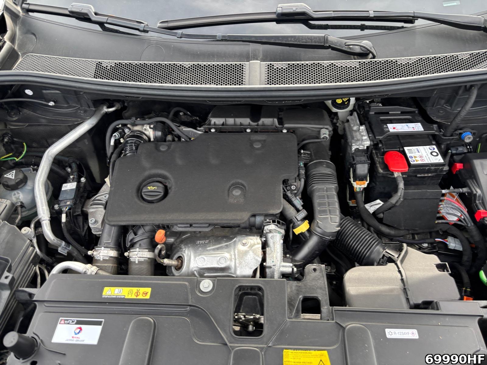 Fahrzeugabbildung Peugeot 3008 1.5 BlueHDi 130 GT *NAVI*SHZ*KAMERA*LED*