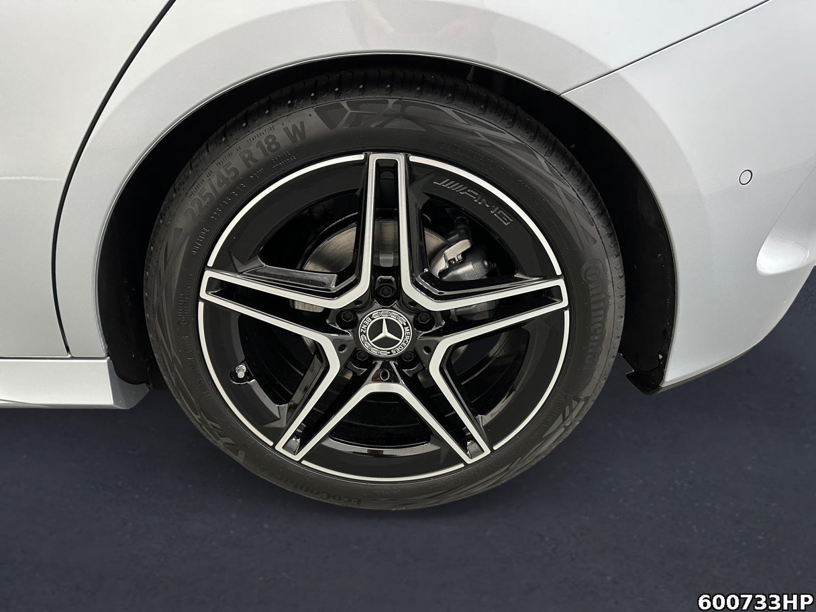 Fahrzeugabbildung Mercedes-Benz B 200 AMG Night Multibeam AHK Sound Easypack