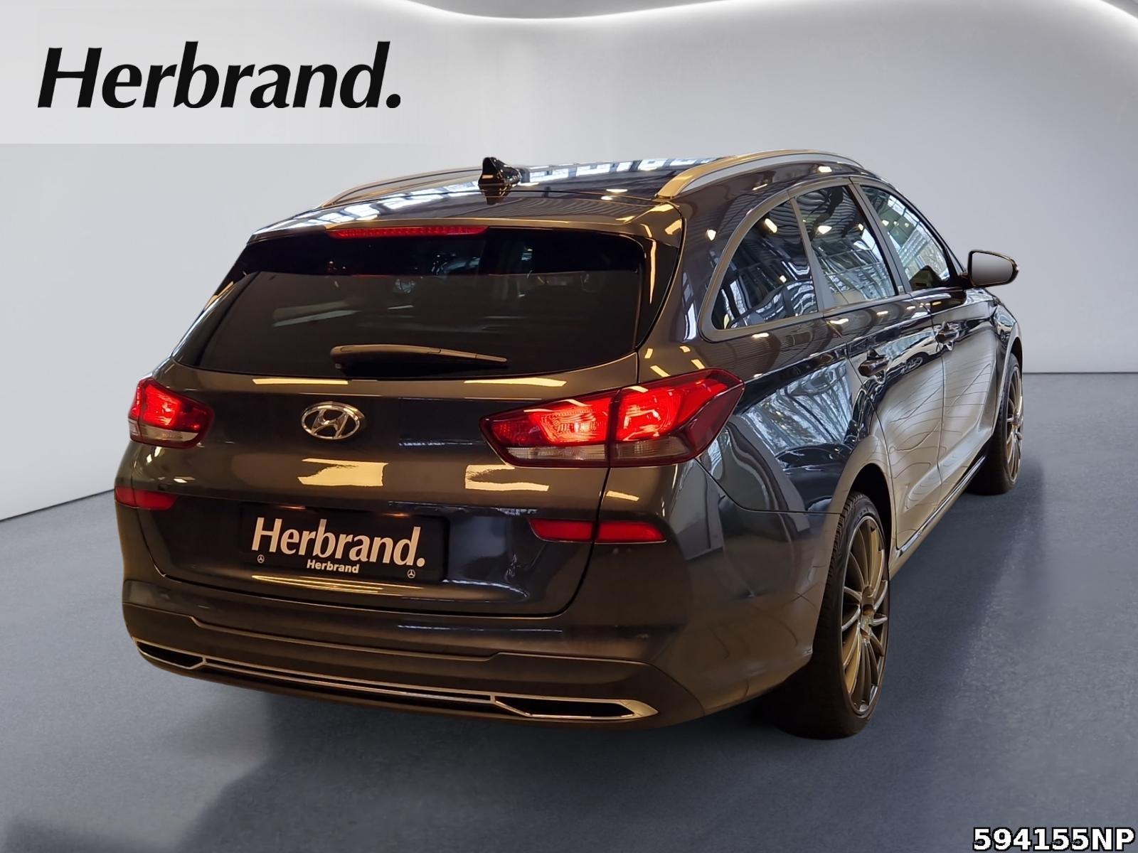 Fahrzeugabbildung Hyundai i30 1.5 T-GDI Intro Edition Rückfahrka. Nav DAB+