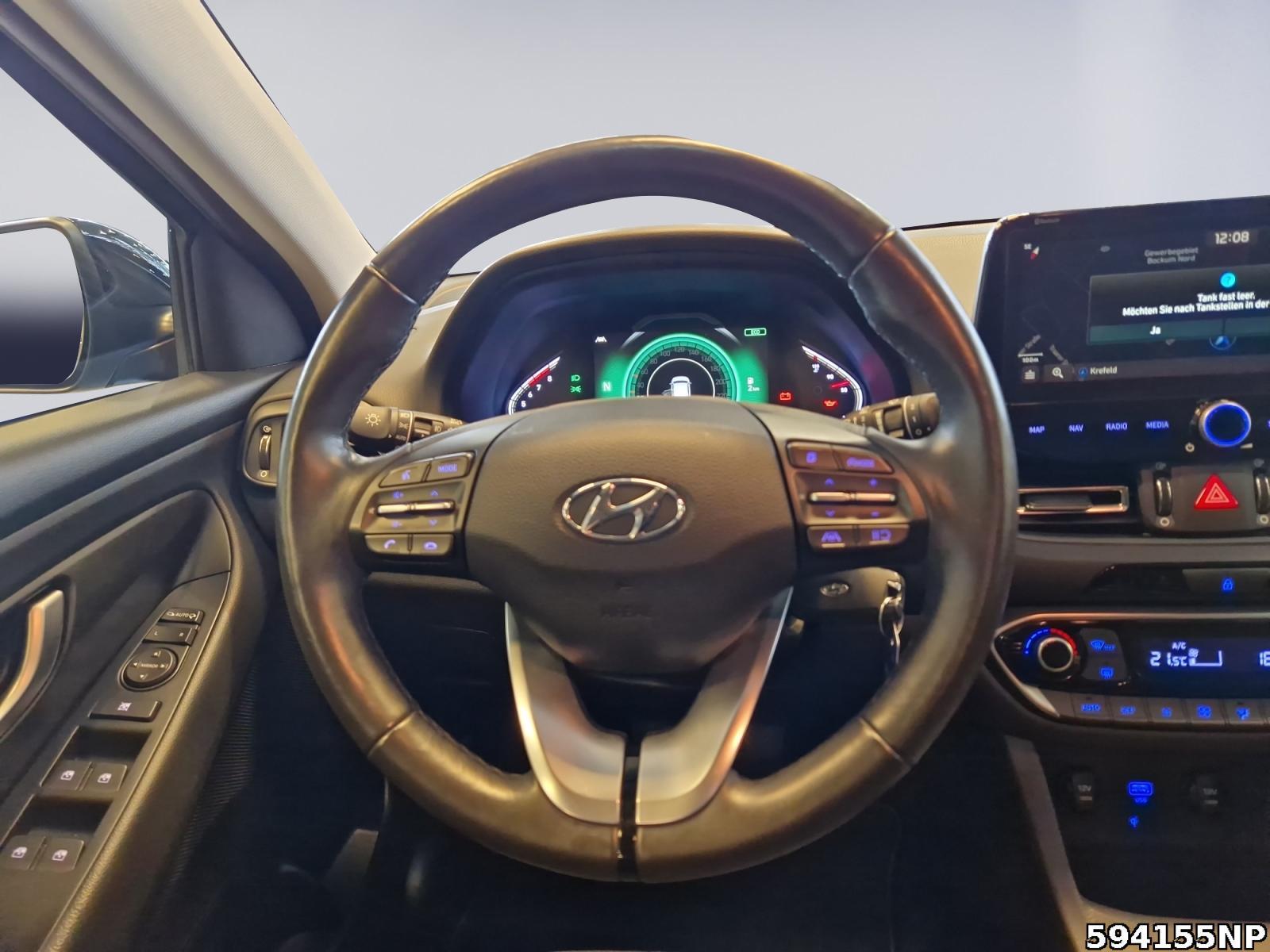 Fahrzeugabbildung Hyundai i30 1.5 T-GDI Intro Edition Rückfahrka. Nav DAB+