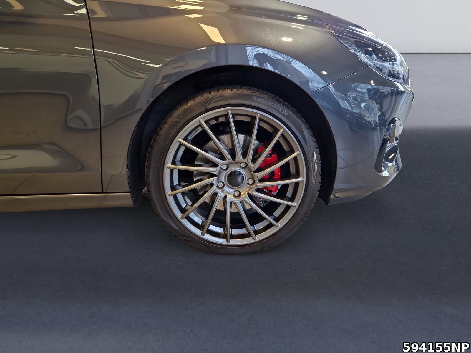 Fahrzeugabbildung Hyundai i30 1.5 T-GDI Intro Edition Rückfahrka. Nav DAB+