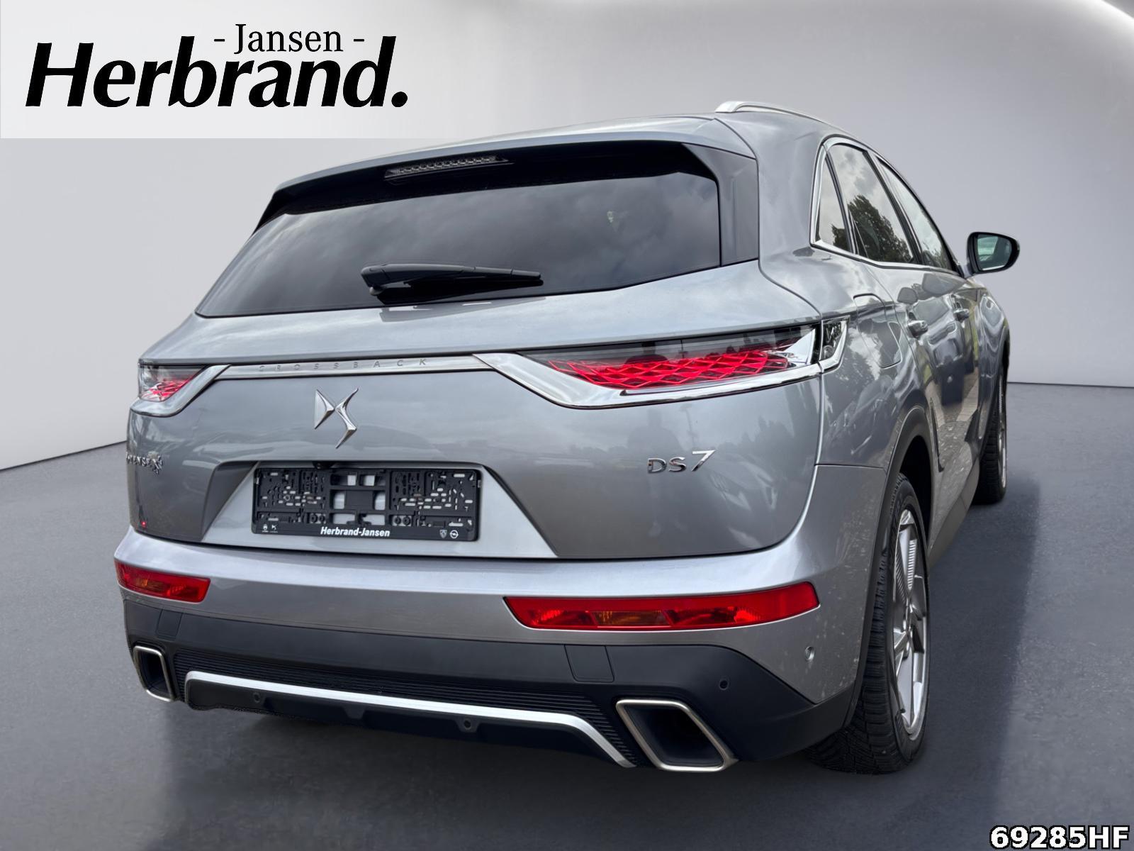 Fahrzeugabbildung DS Automobiles DS7 Crossback RIVOLI E-Tense 300 *Pano-Glasdac