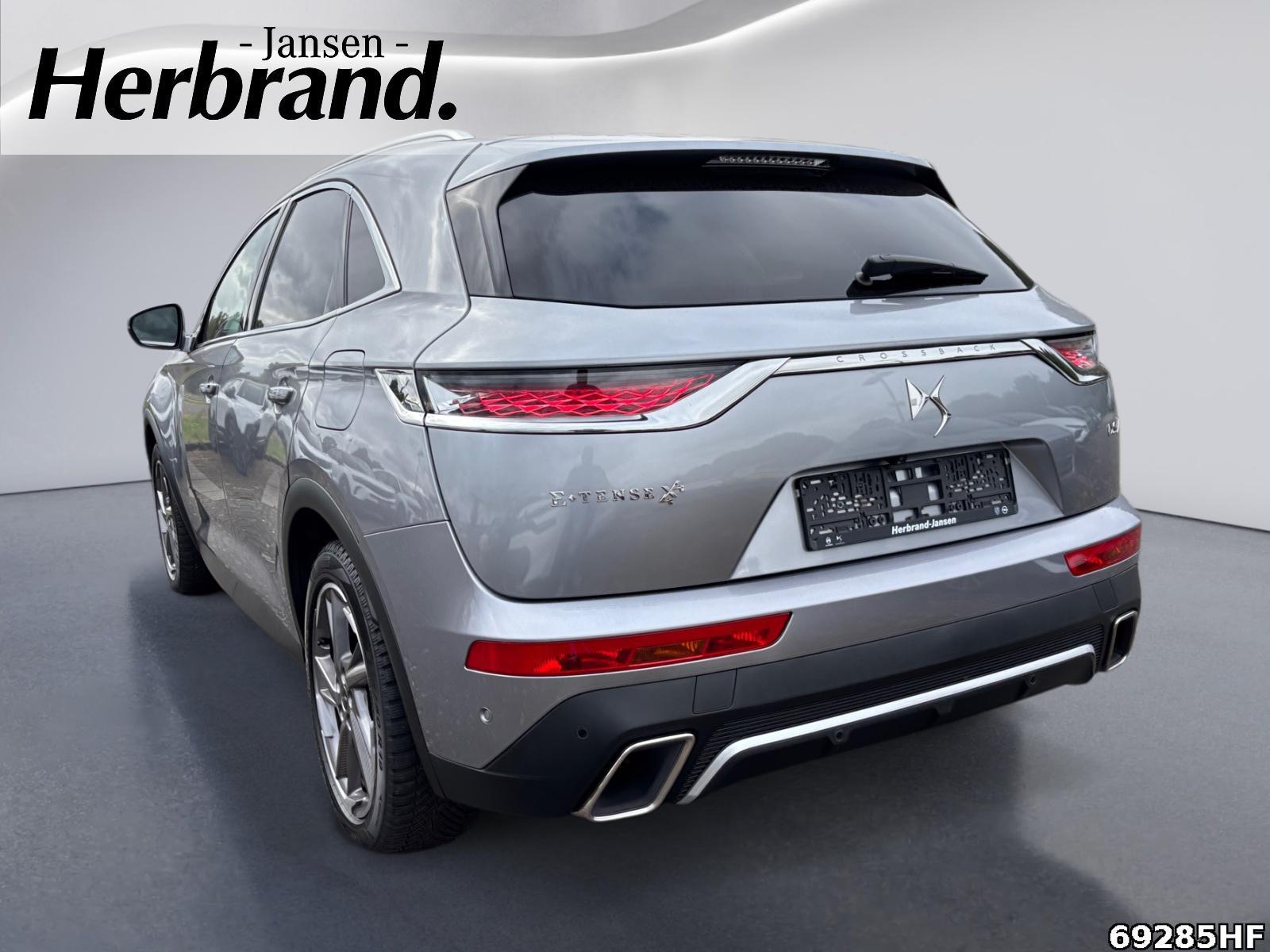 Fahrzeugabbildung DS Automobiles DS7 Crossback RIVOLI E-Tense 300 *Pano-Glasdac