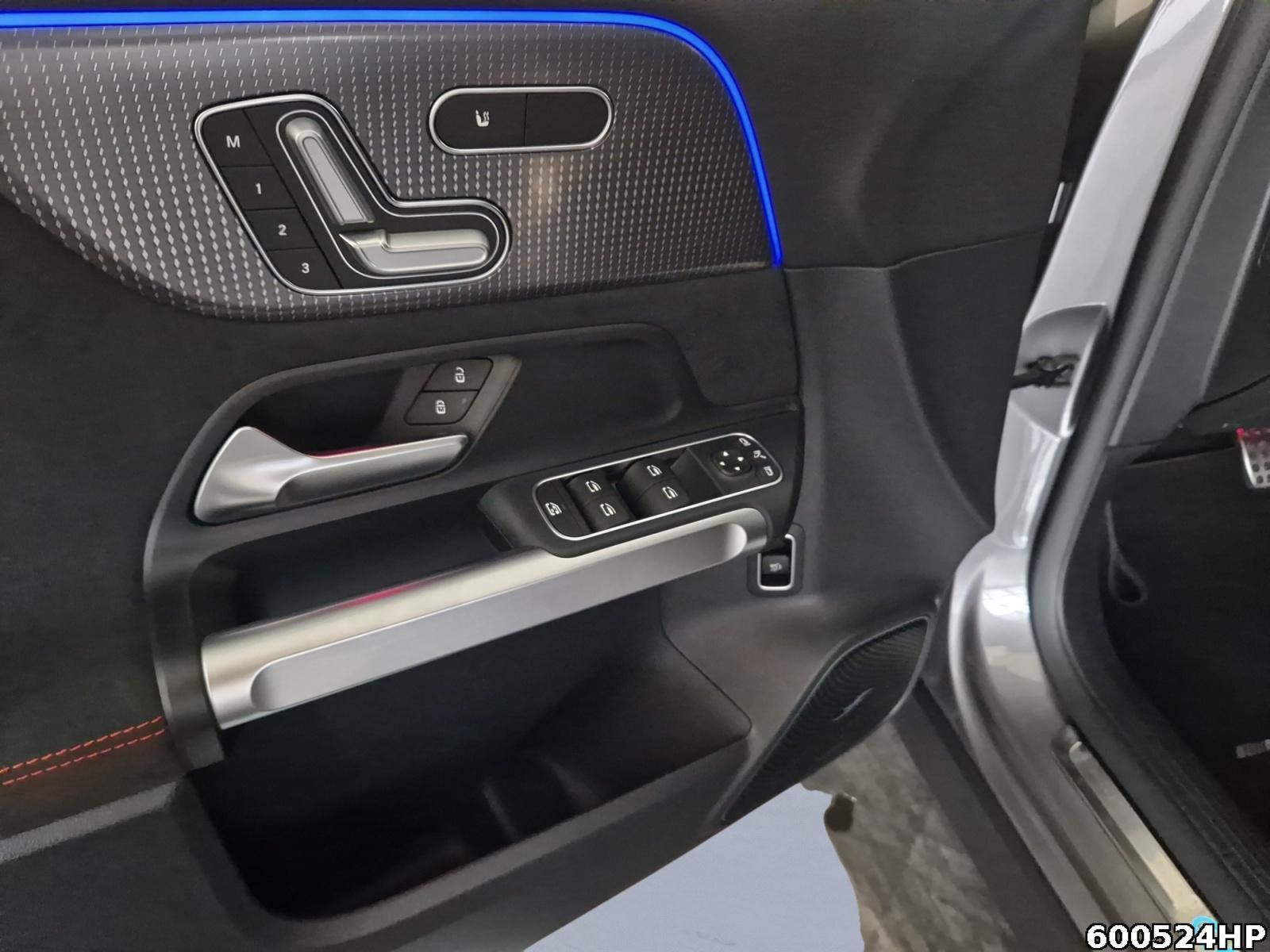 Fahrzeugabbildung Mercedes-Benz EQB 4M AMG 7-sitzer Pano Memory Burmester