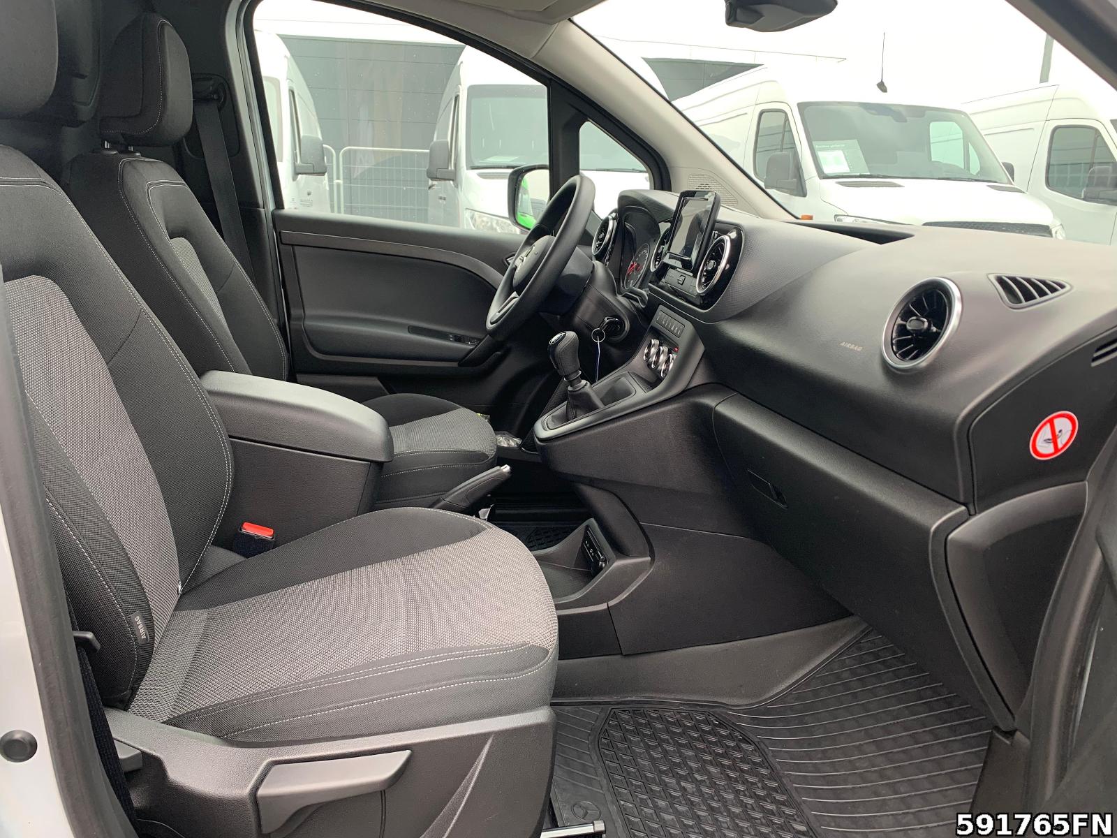Fahrzeugabbildung Mercedes-Benz Citan 112 PRO *KLIMA*AHK*LED*KAMERA*NAVI*DAB*UVM